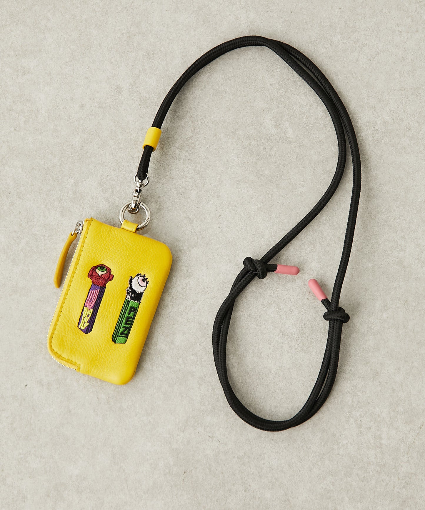 【PEZ(佩茲) ×ear】有・牛皮手機掛繩肩帶