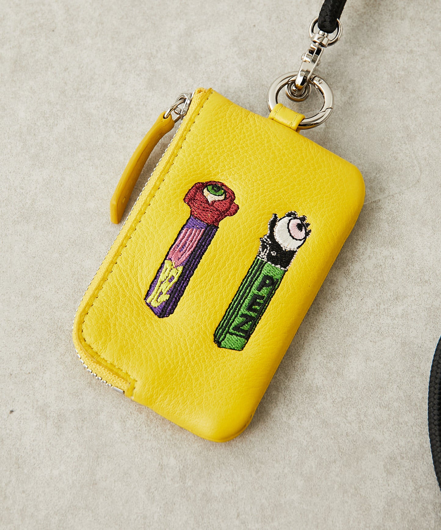 【PEZ(佩茲) ×ear】有・牛皮手機掛繩肩帶