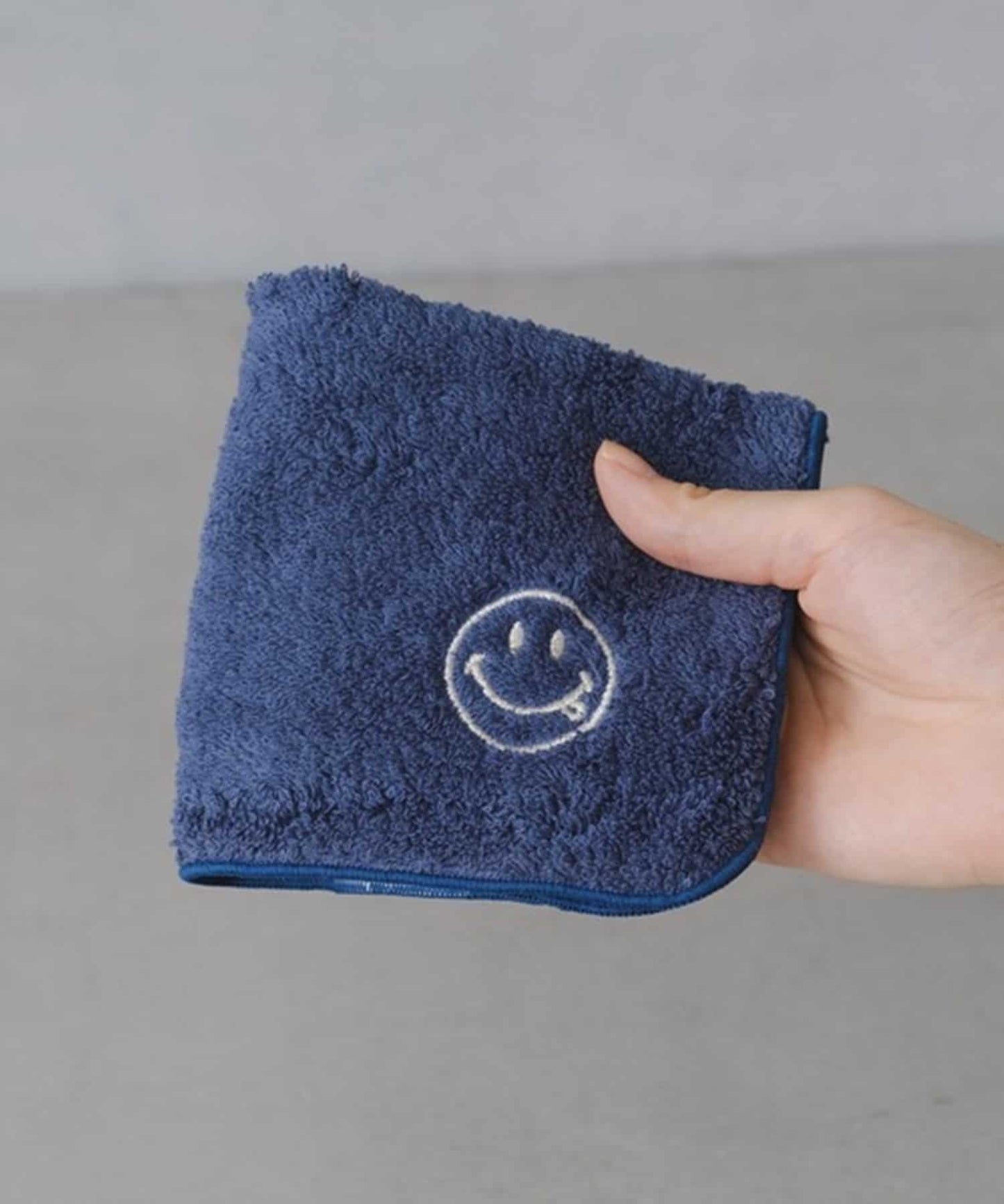 Smile 刺繡 毛巾手帕