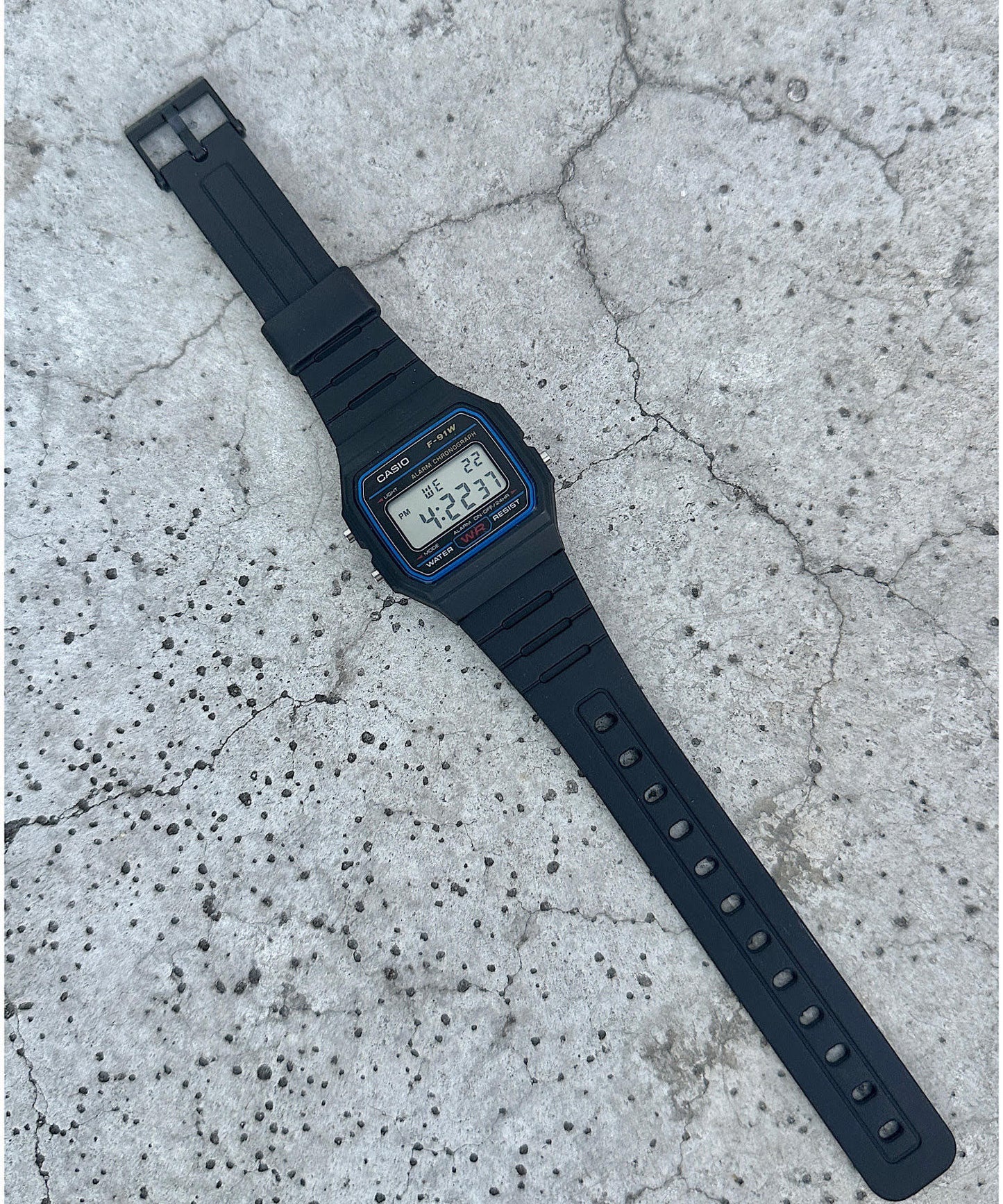 【CASIO】F-91W-1JH
