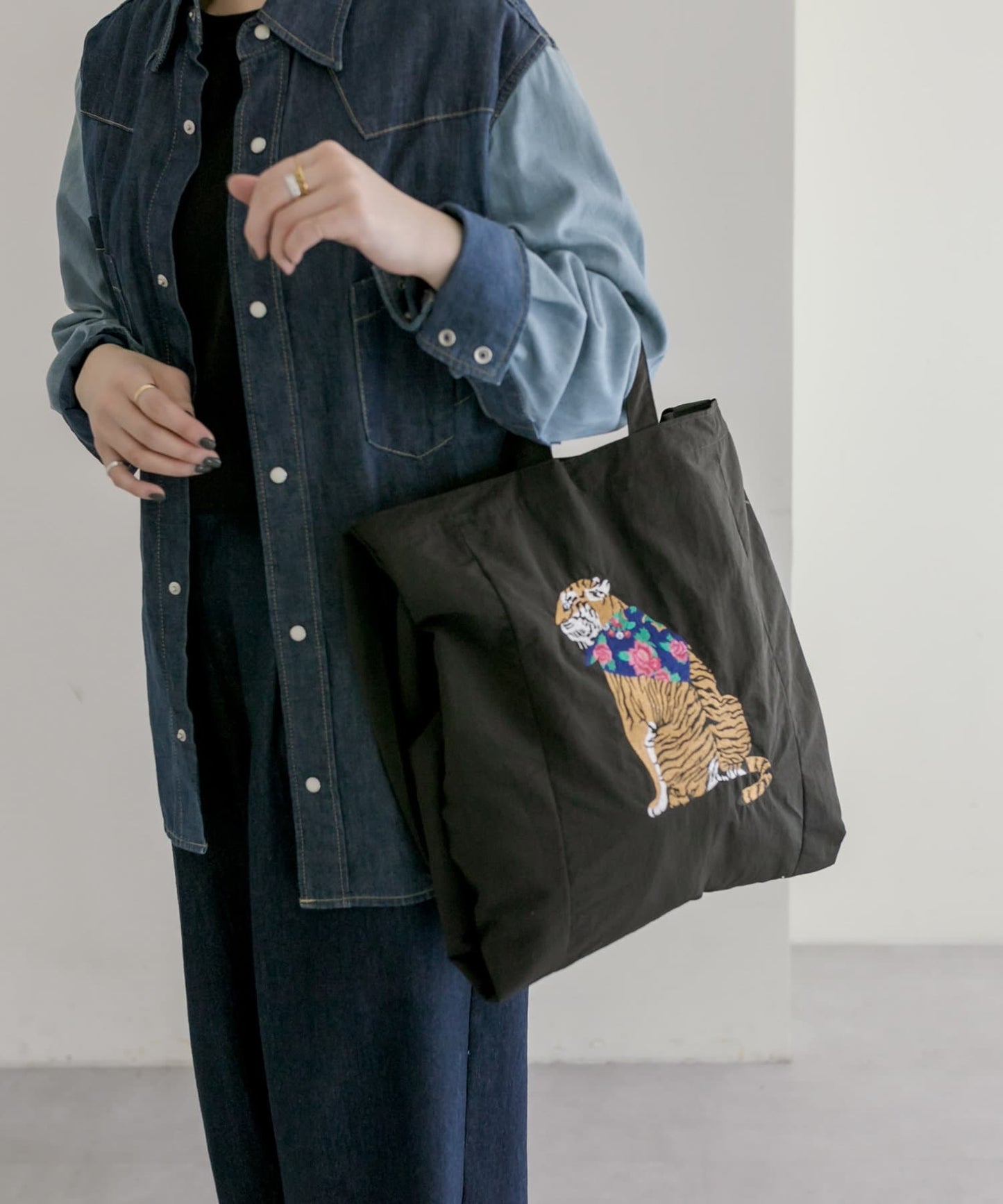 《!》動物刺繡手提包