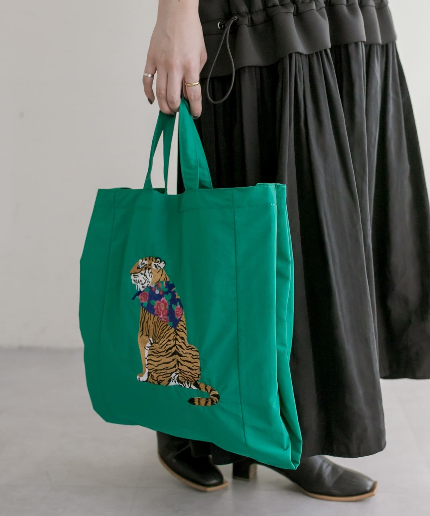 《!》動物刺繡手提包