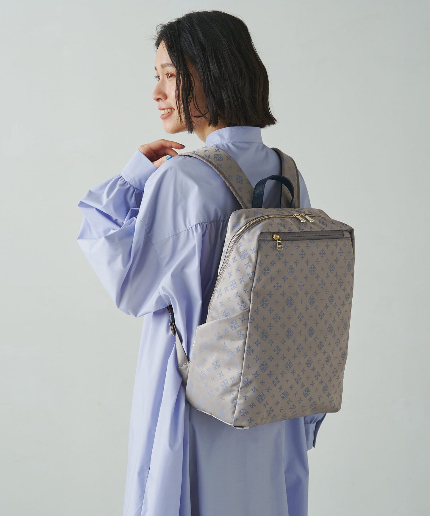 多功能揹包(SF-221)