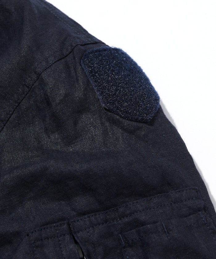 親,這個商品名稱沒有日文部分,直接輸出原文就可以啦: ```Linen Heli Crew Jacket```