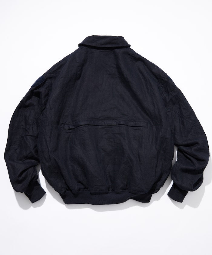 親,這個商品名稱沒有日文部分,直接輸出原文就可以啦: ```Linen Heli Crew Jacket```