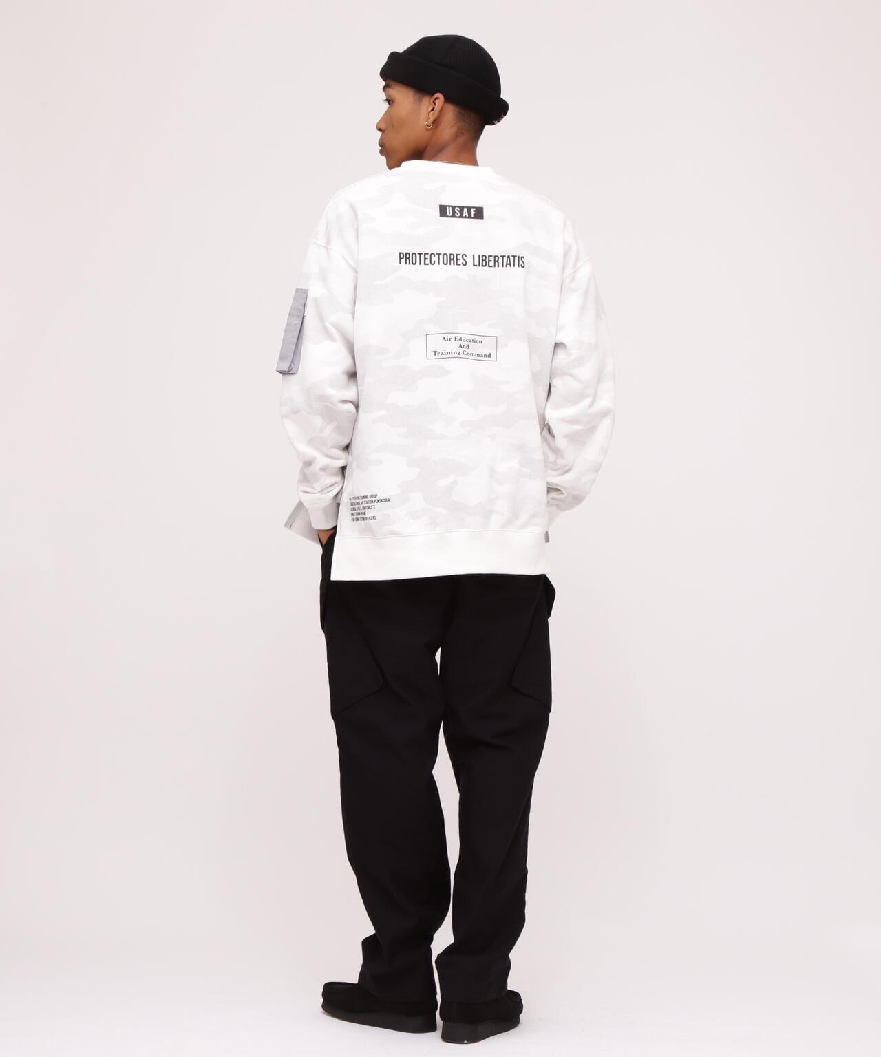 BAGGY FIT MIL. POCKET CREW NECK SWEAT