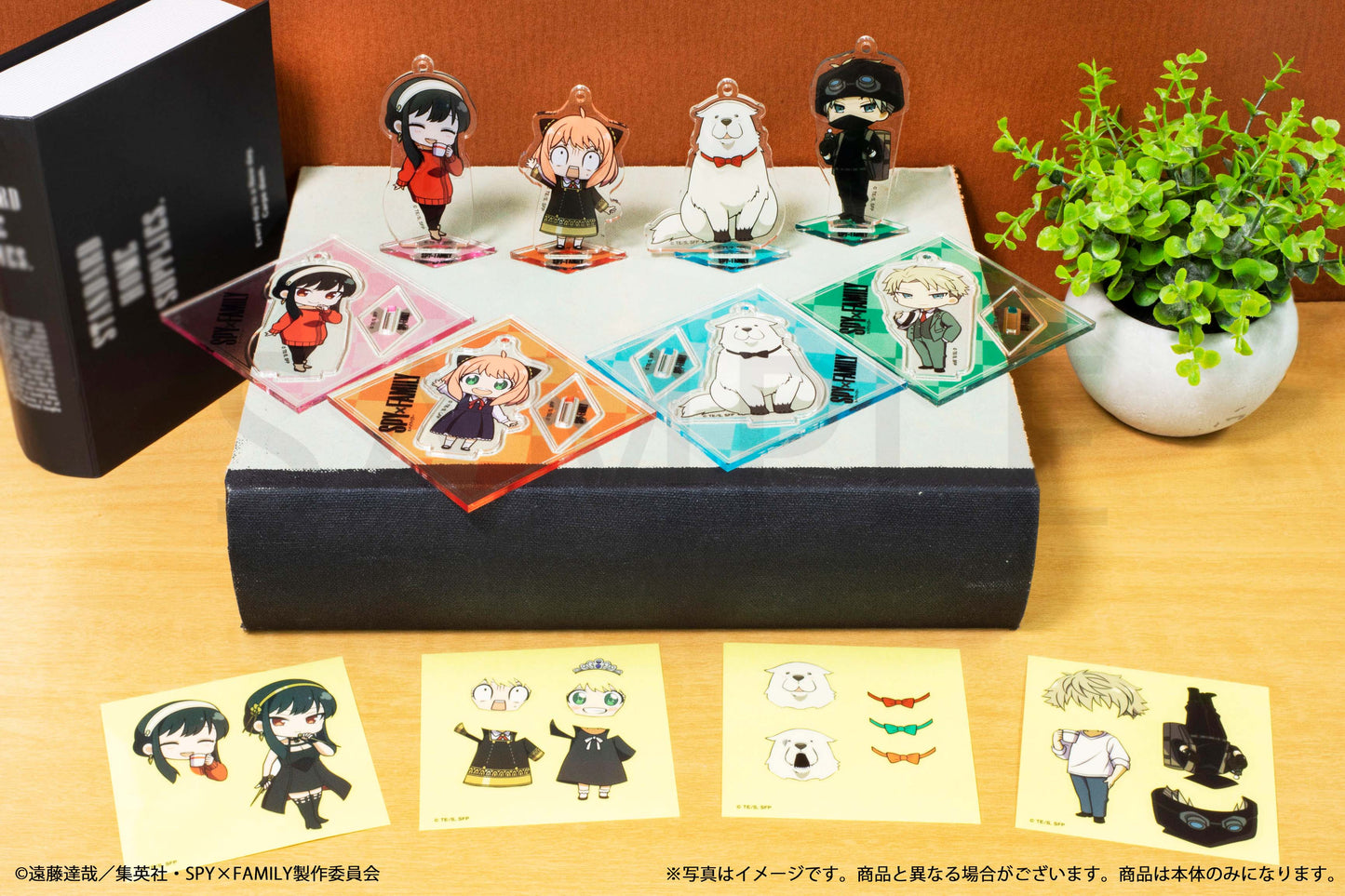 《間諜過家家》變身亞克力立體鑰匙扣 約爾·福傑