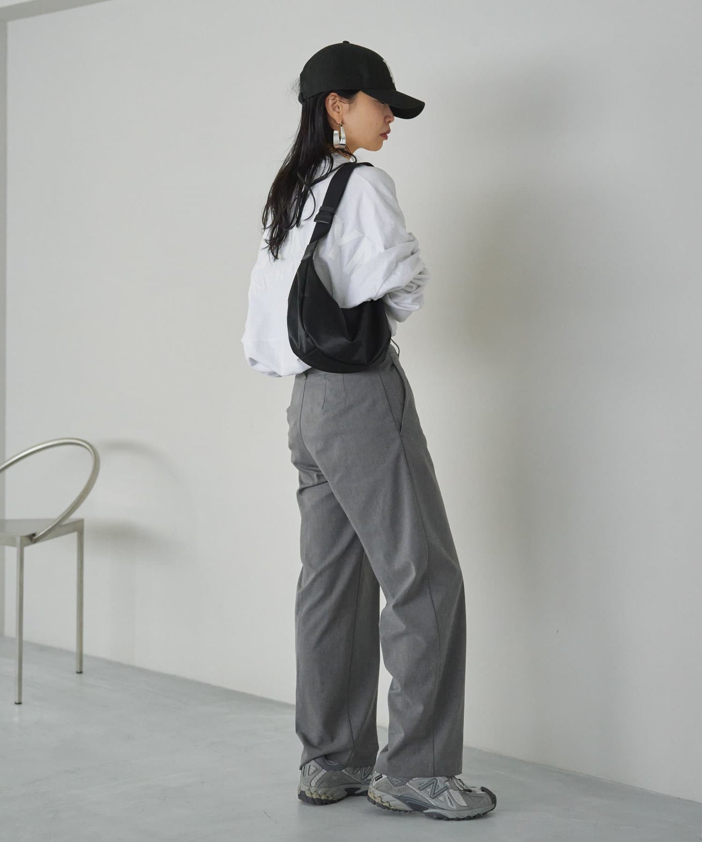 《人氣單品新增緊湊尺寸!》尼龍圓形肩揹包