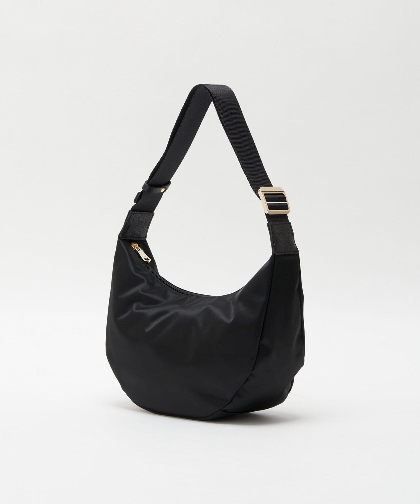 《人氣單品新增緊湊尺寸!》尼龍圓形肩揹包