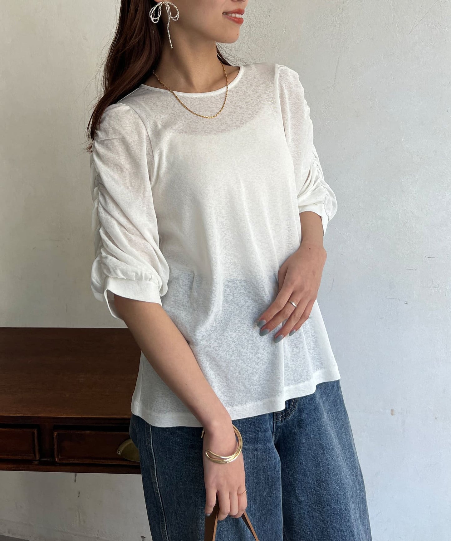 半透明亞麻袖子聚攏上衣