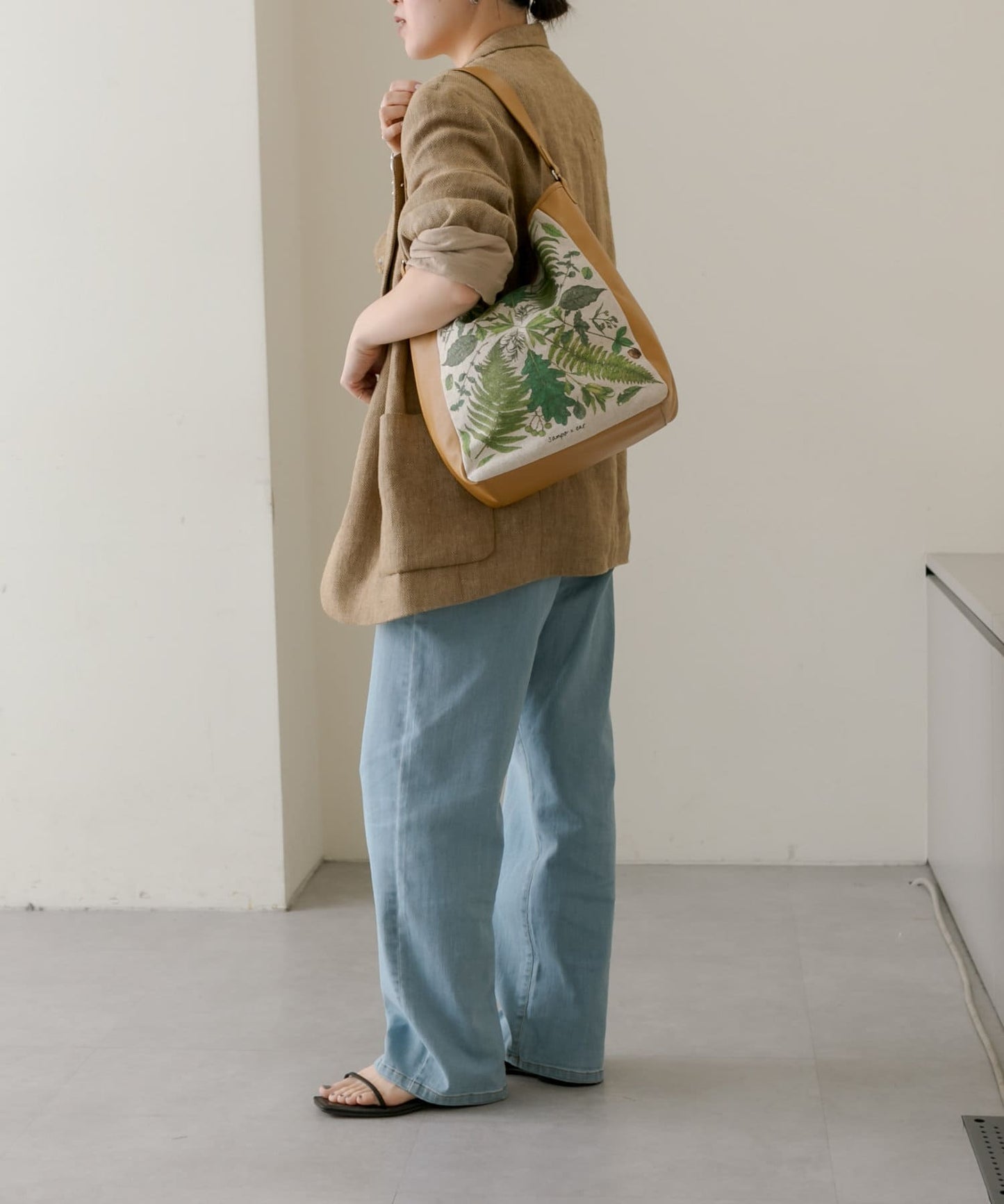 《人氣合作第二彈!》sampo×ear葉子圖案單把手手提包