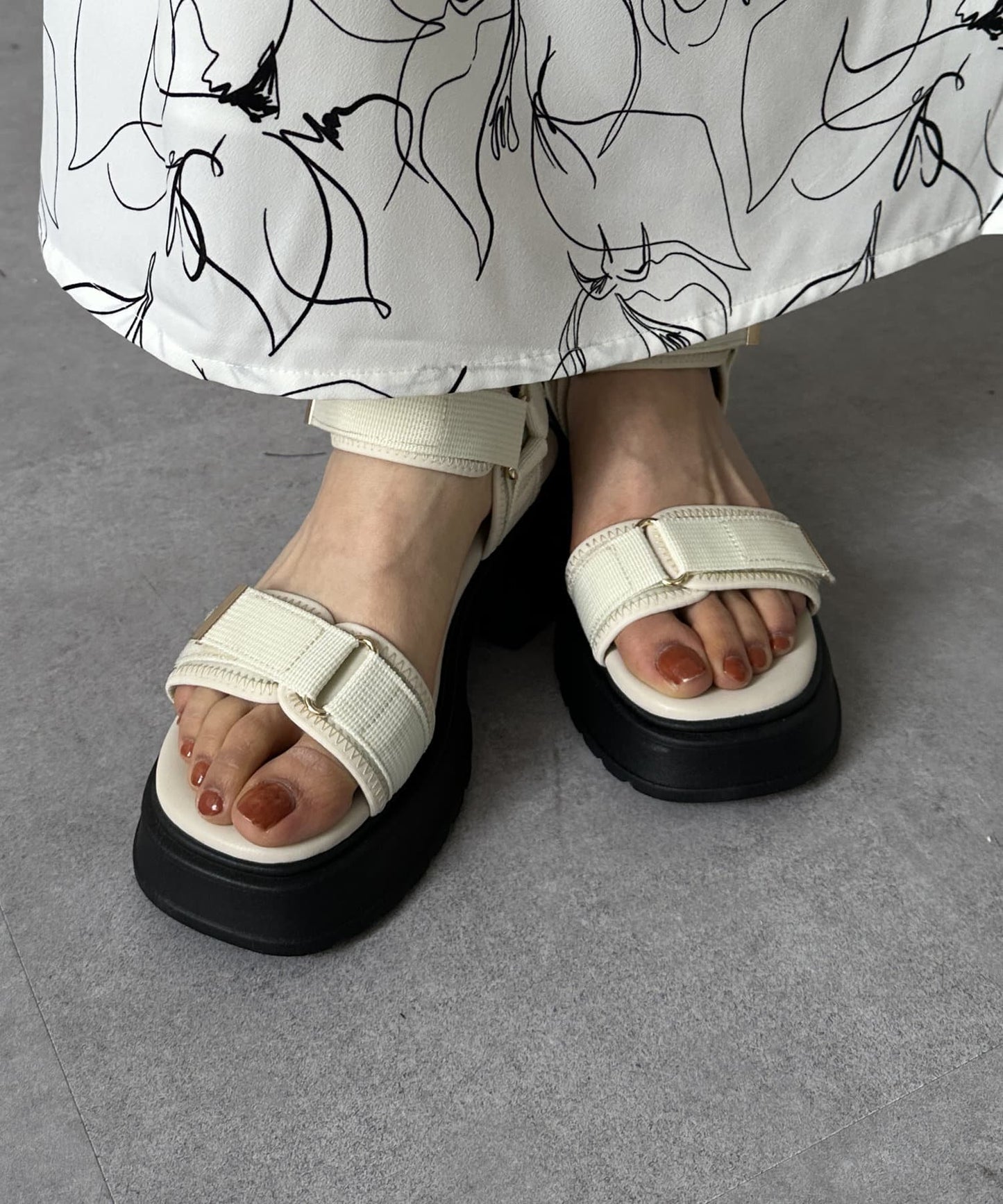 厚底魔術貼GLD涼鞋