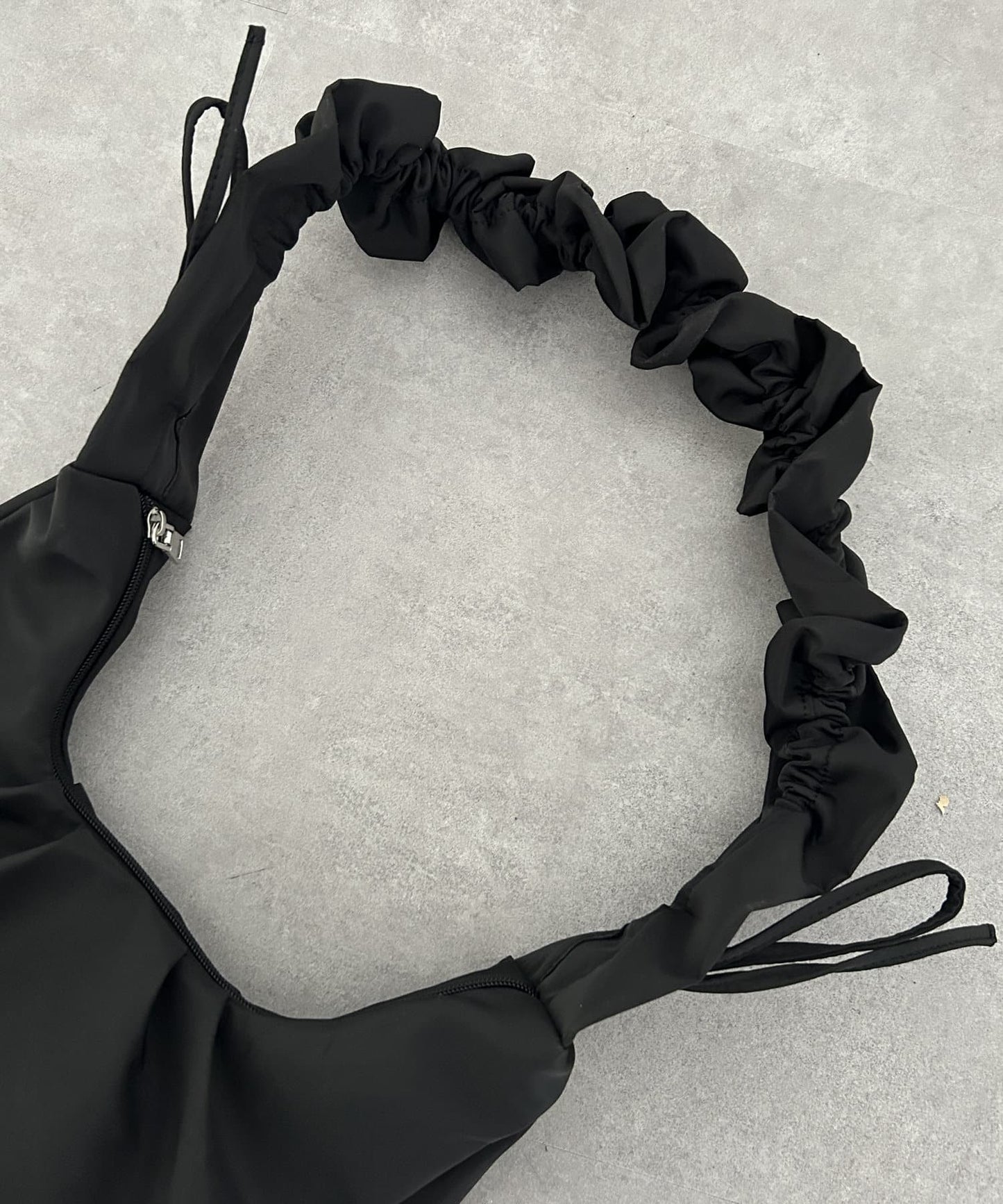 手柄收褶尼龍包