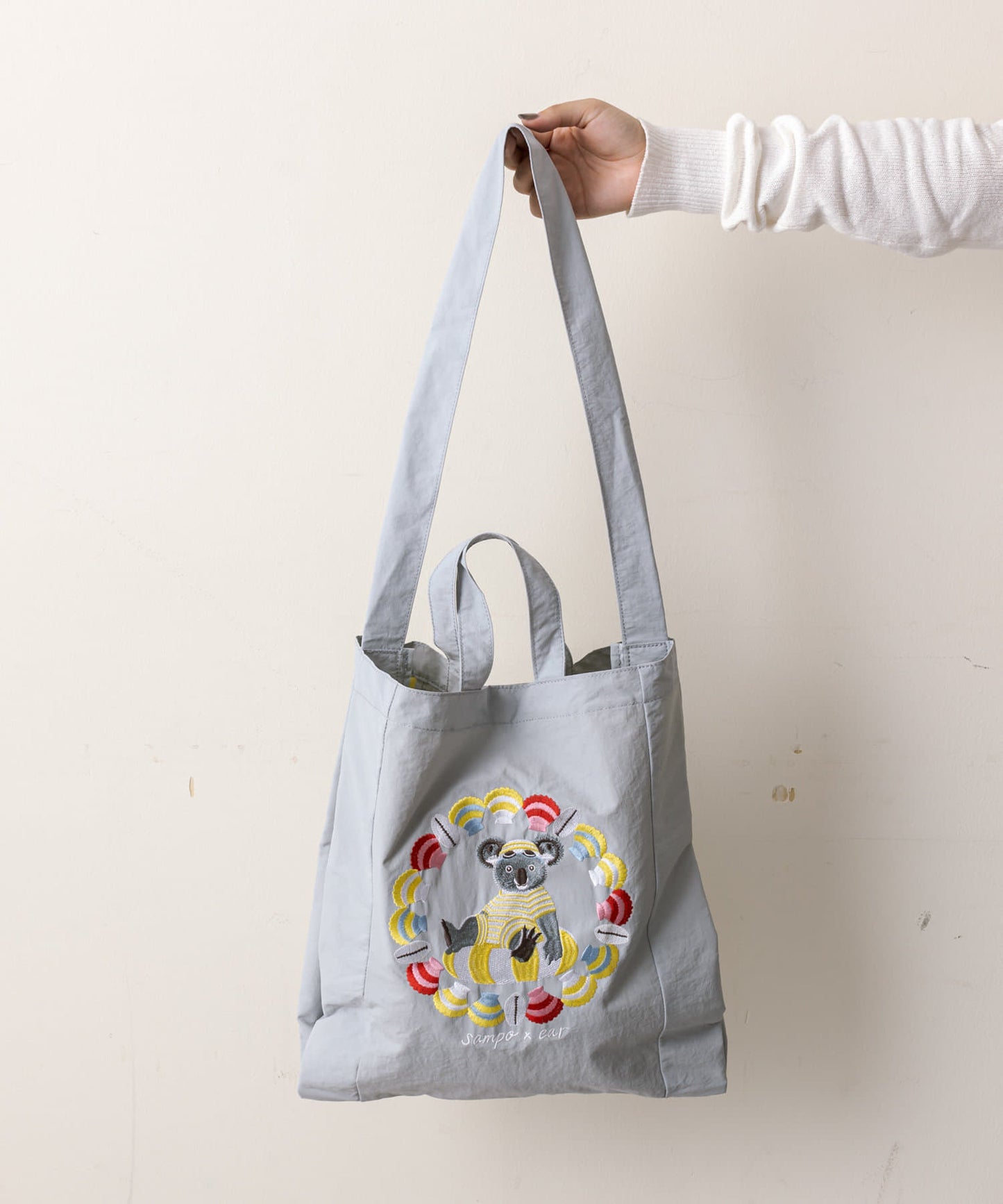 《人氣合作第三彈!/A4尺寸適用/輕便/雙肩》sampo×ear 動物刺繡手提包