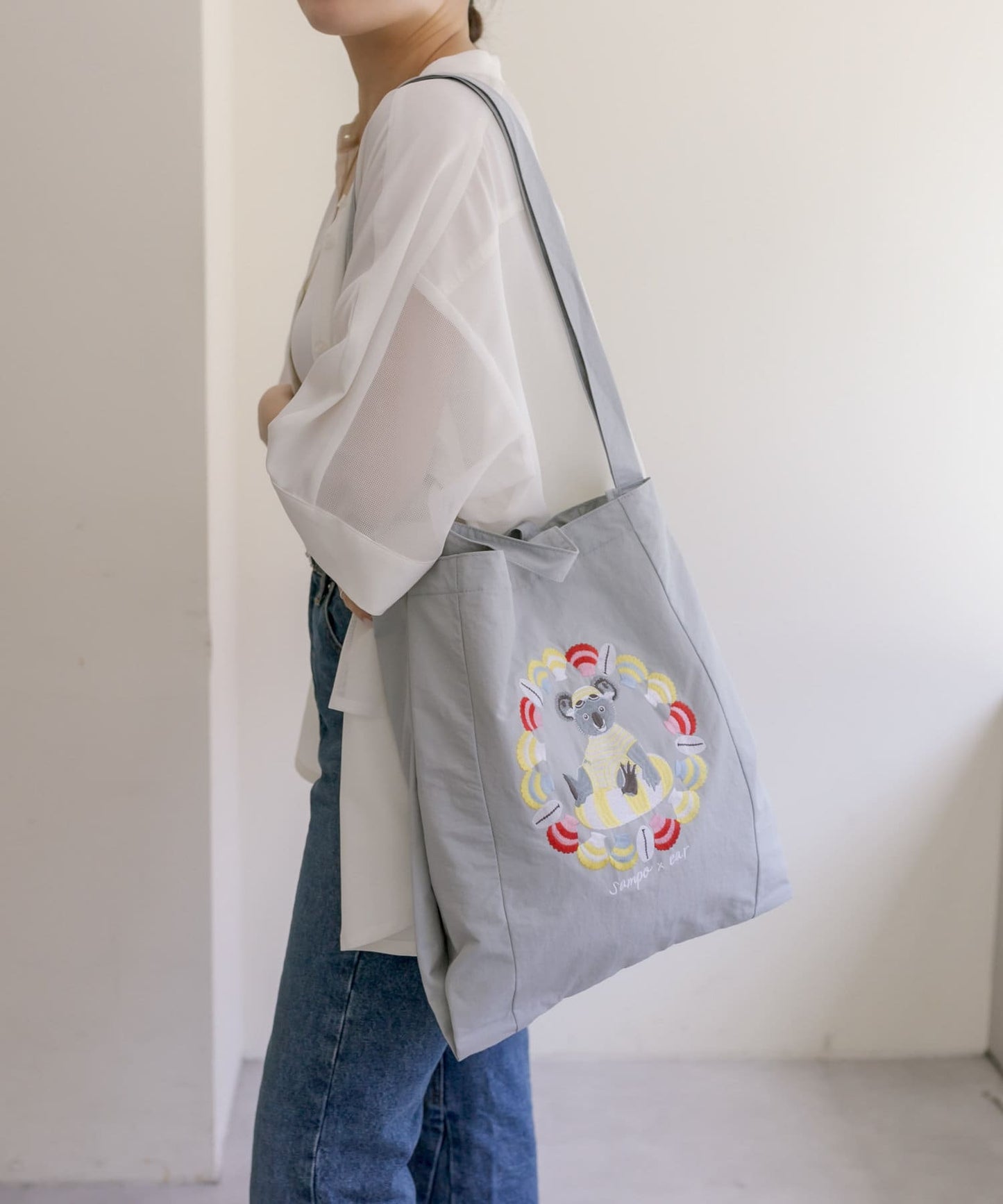 《人氣合作第三彈!/A4尺寸適用/輕便/雙肩》sampo×ear 動物刺繡手提包