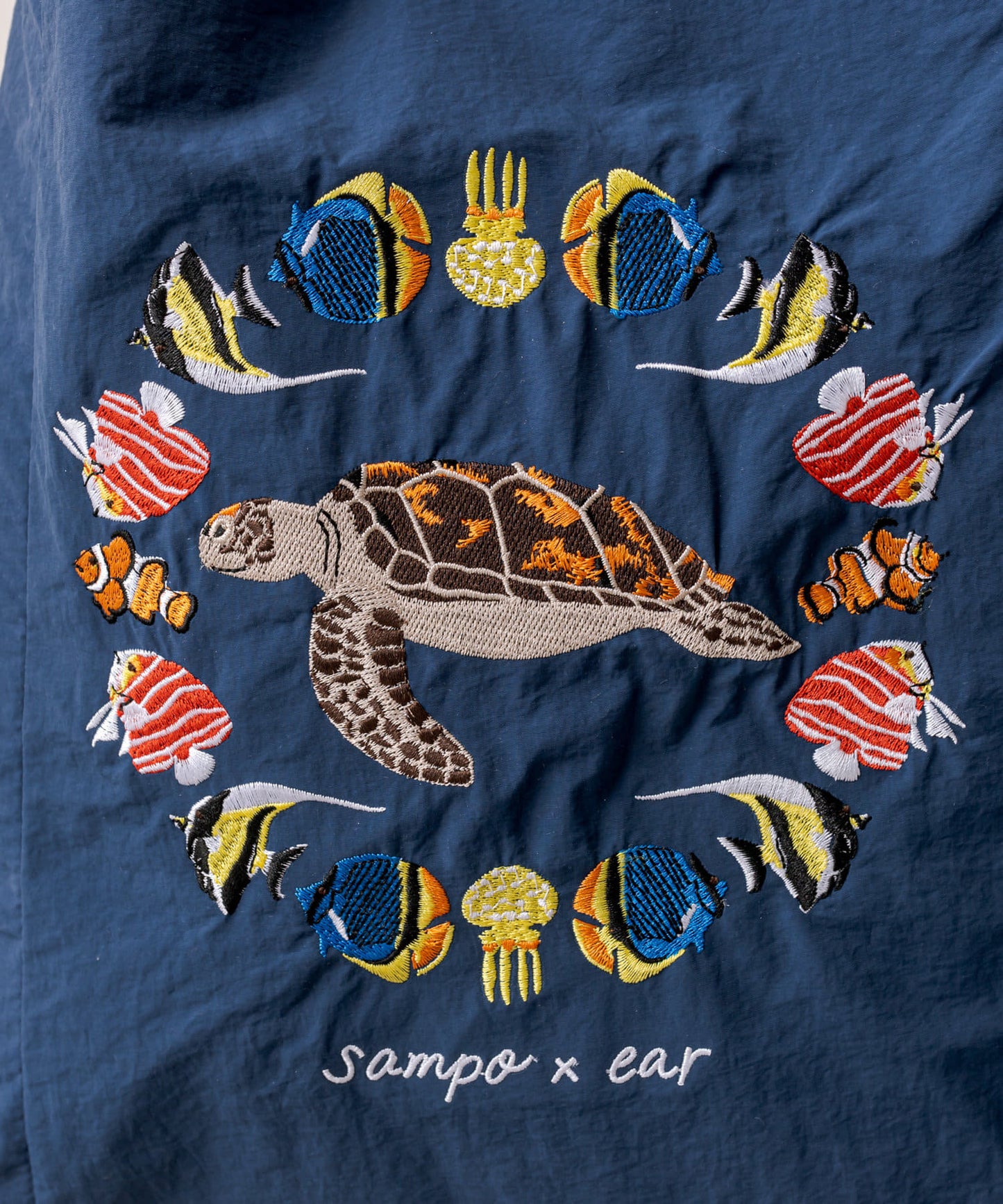 《人氣合作第三彈!/A4尺寸適用/輕便/雙肩》sampo×ear 動物刺繡手提包