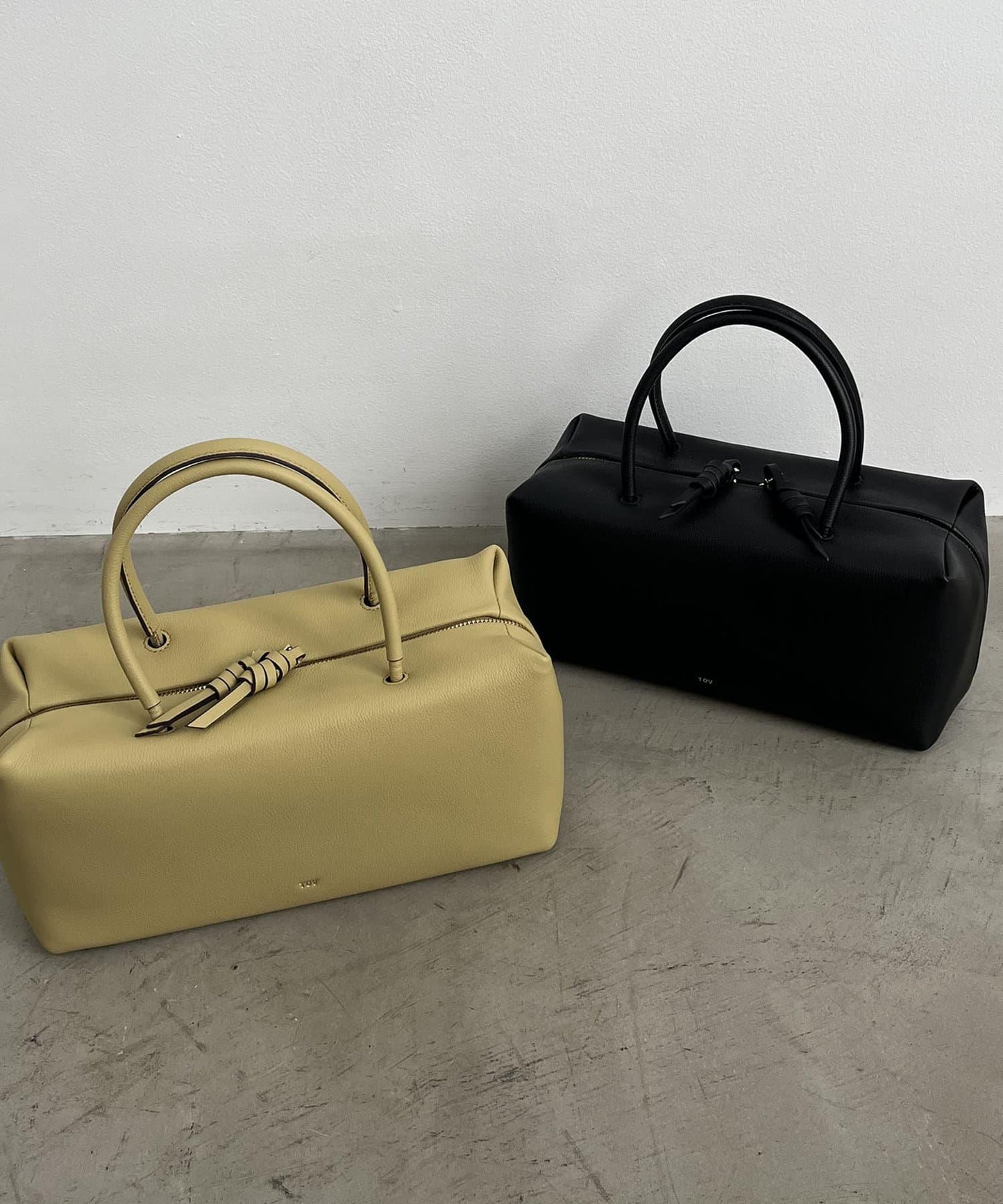 <tov/託芙>康妮寬款波士頓包