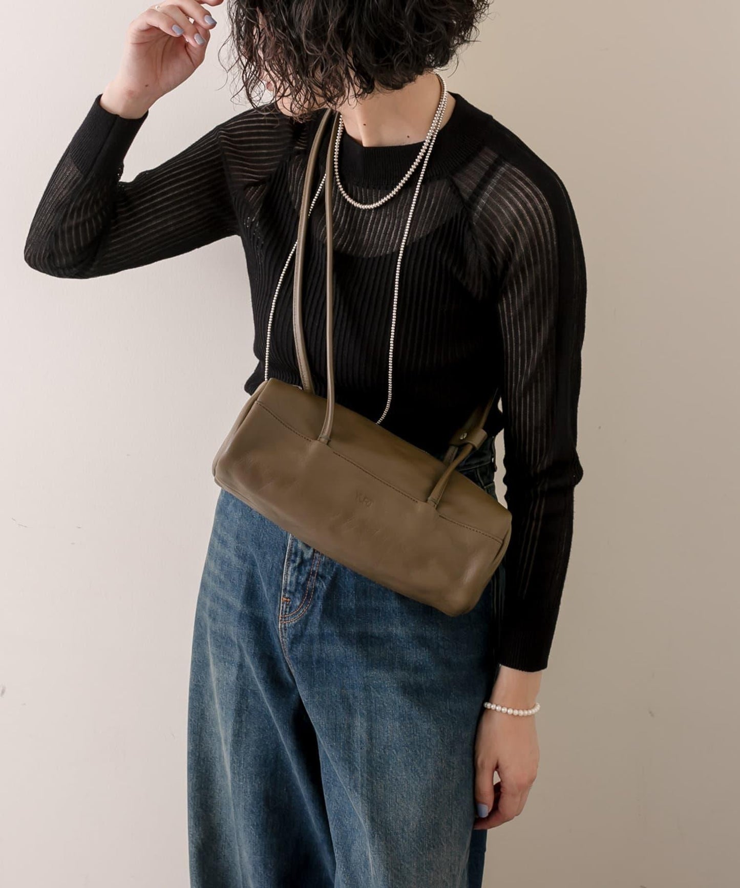 《韓國發/本革/潮流》【YURT(尤爾特)】TOMM盒子肩揹包