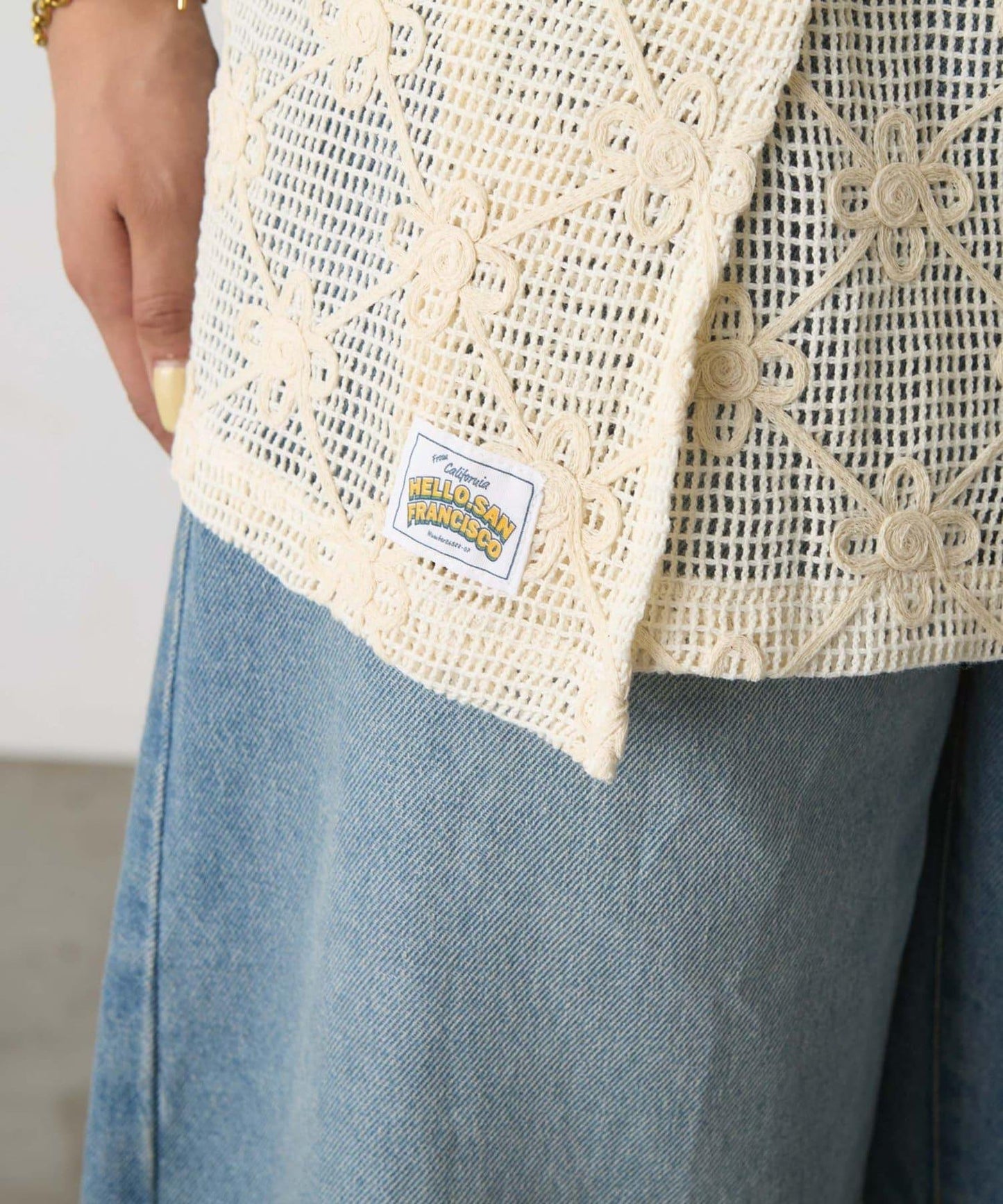 【HELLO.SANFRANCISCO】花朵刺繡蕾絲卷邊裙