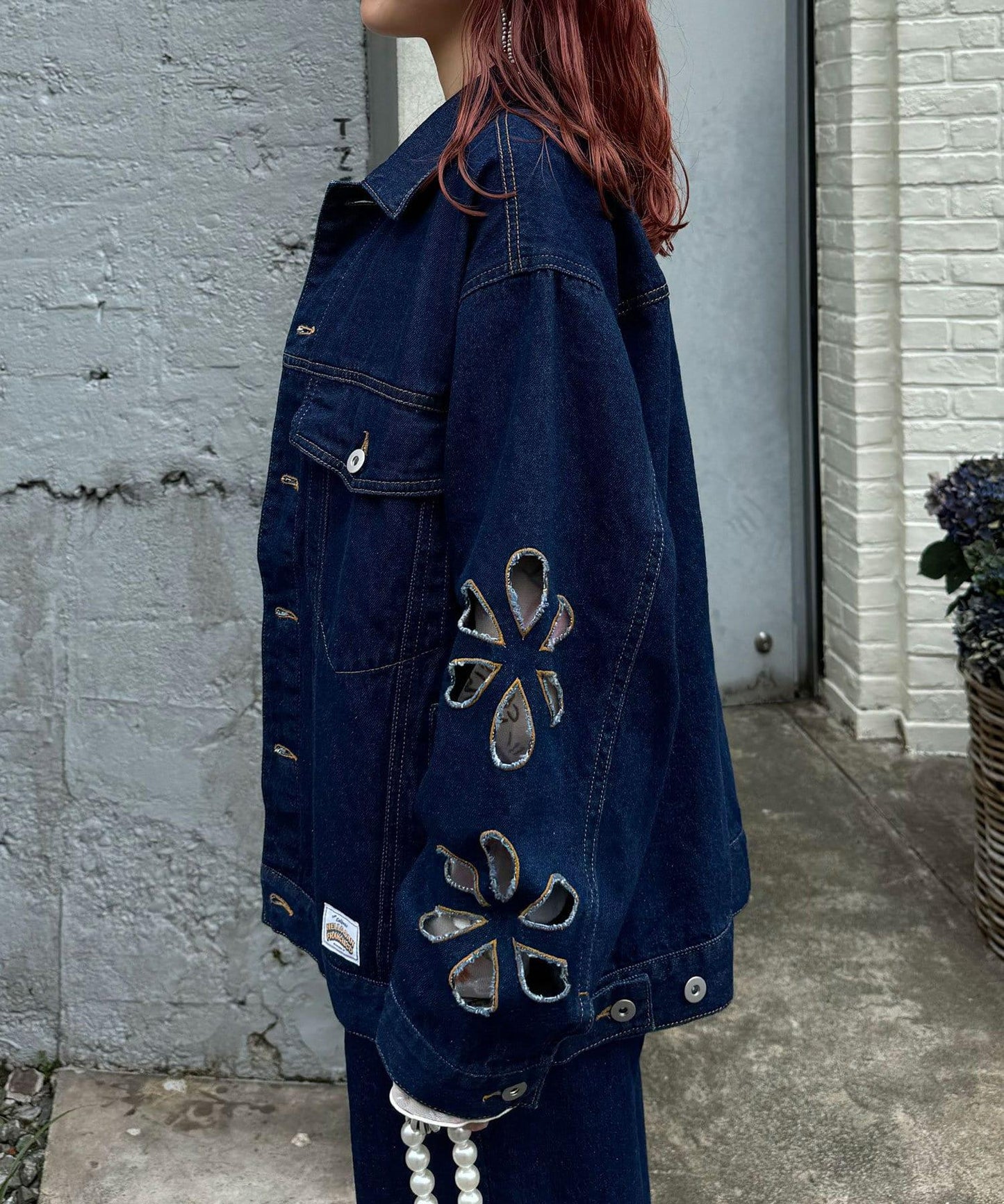 【2024AW】【HELLO.SANFRANCISCO/你好,舊金山】花朵剪裁牛仔夾克