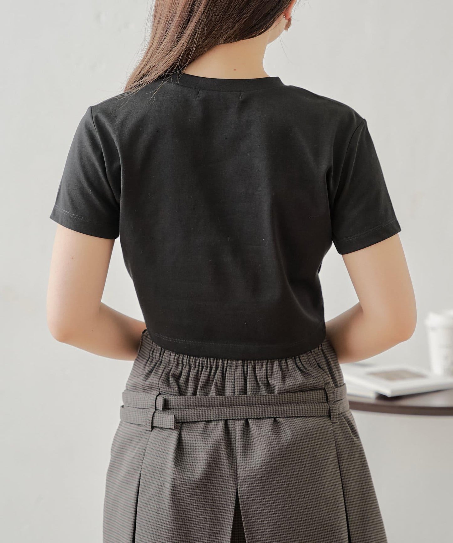 【2024AW】珠片LOGO刺繡小T-shirt