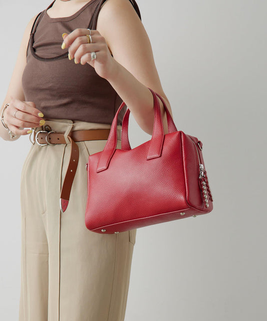 真皮/500毫升寵物瓶也能放入!/帶肩帶/兩用 鉚釘波士頓包