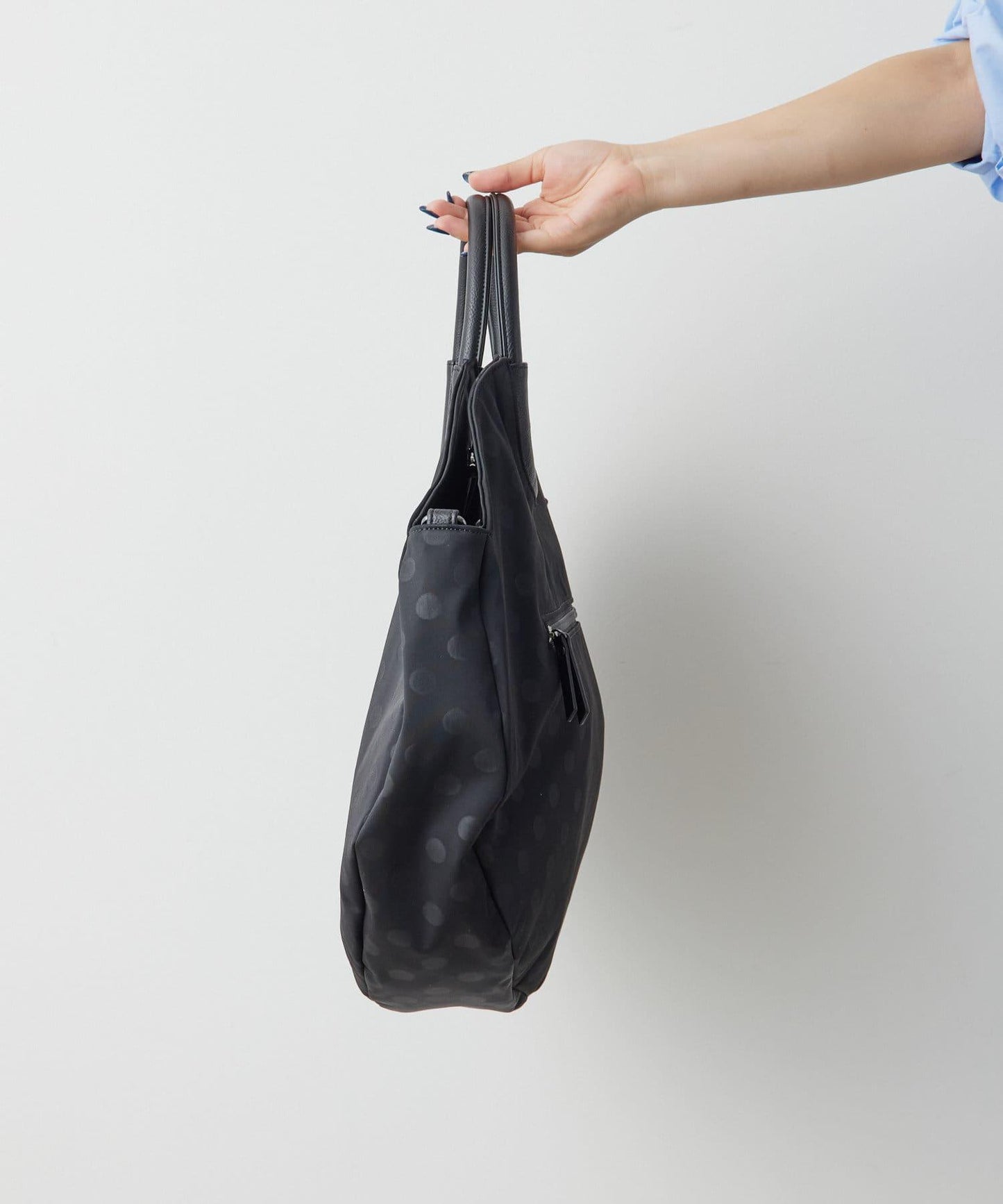 A4尺寸適用/防水/雙肩/點點圖案/復古/復刻 圓形大號手提包