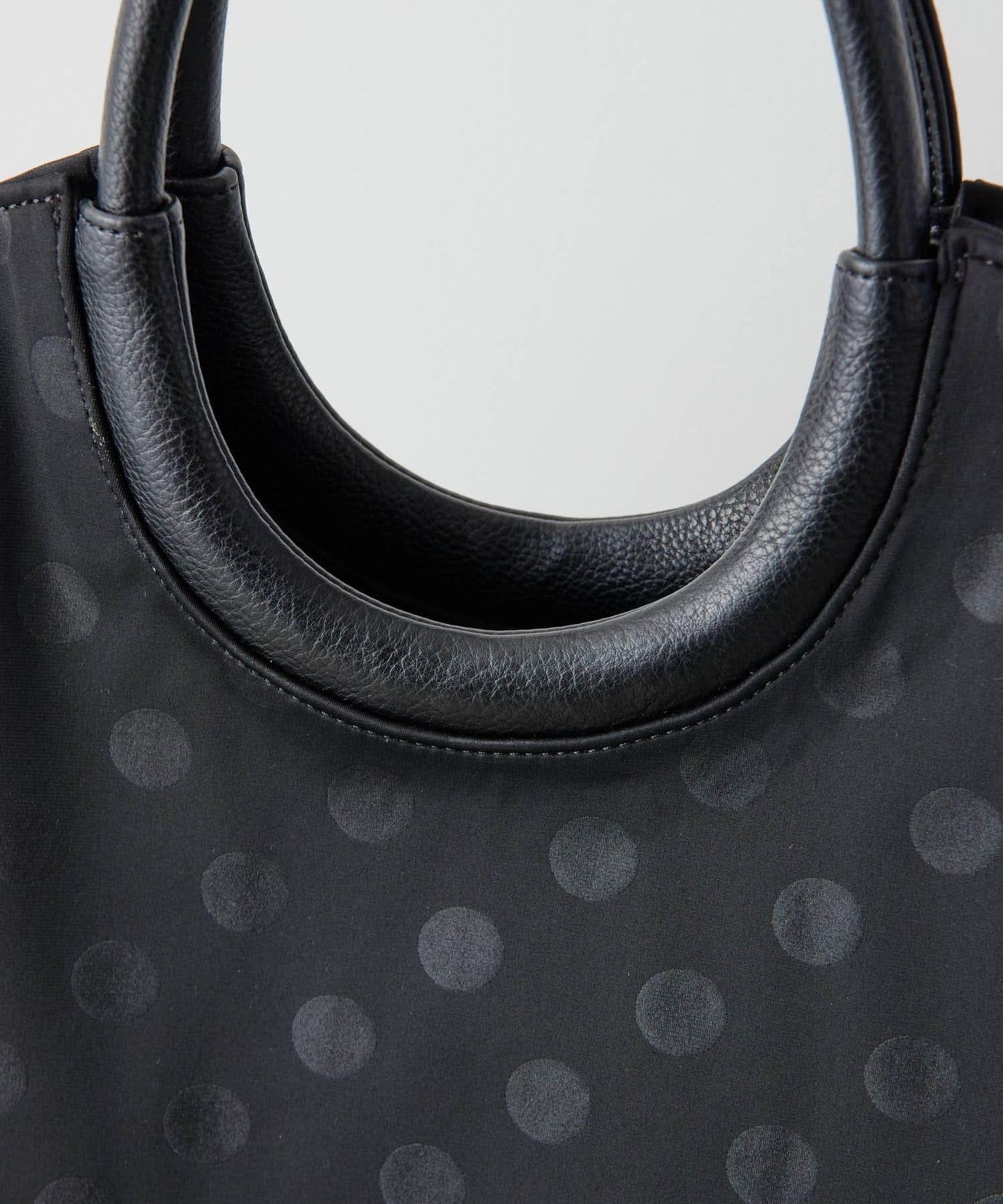 A4尺寸適用/防水/雙肩/點點圖案/復古/復刻 圓形大號手提包