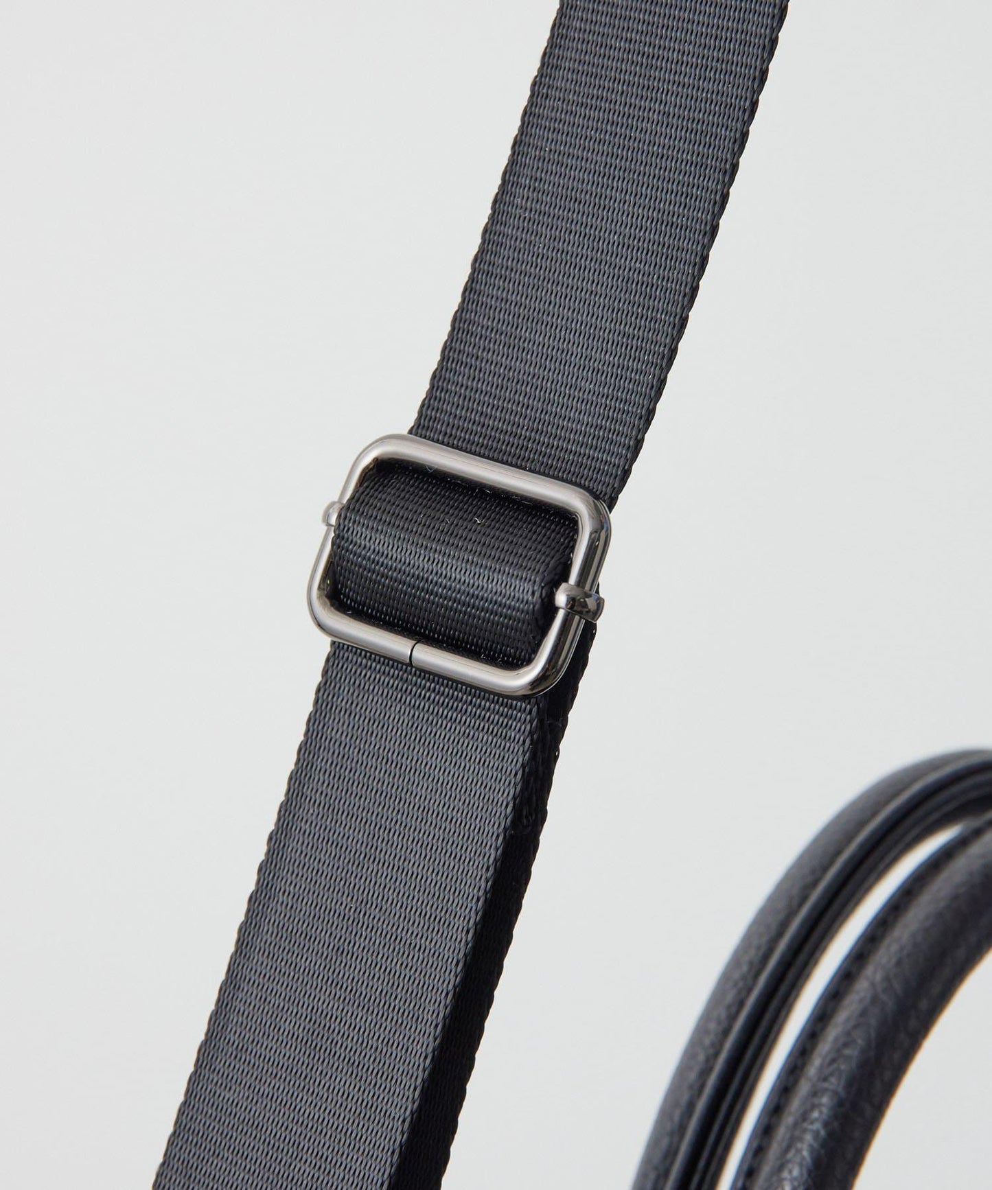 A4尺寸適用/防水/雙肩/點點圖案/復古/復刻 圓形大號手提包