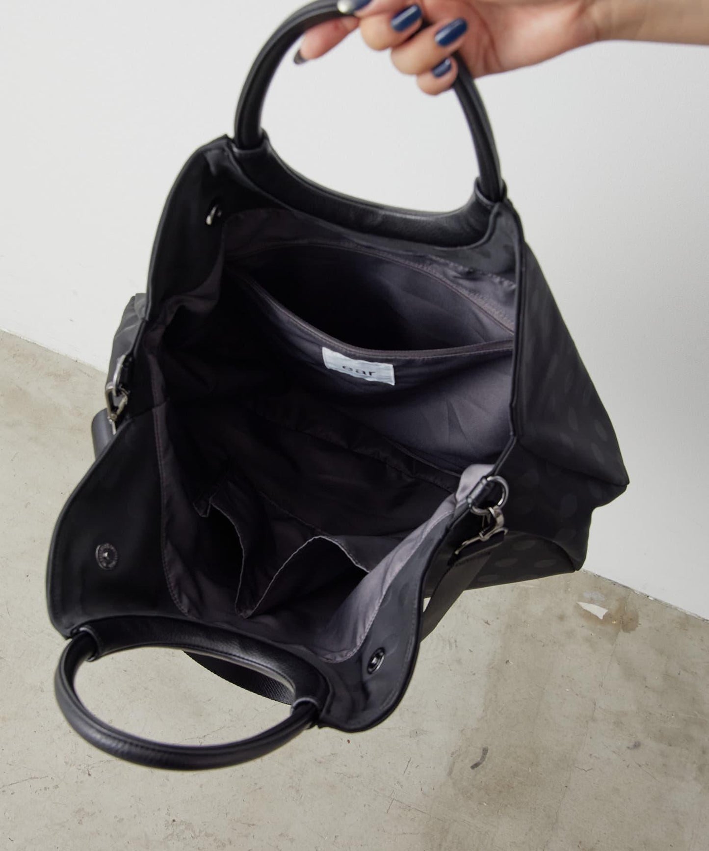 A4尺寸適用/防水/雙肩/點點圖案/復古/復刻 圓形大號手提包