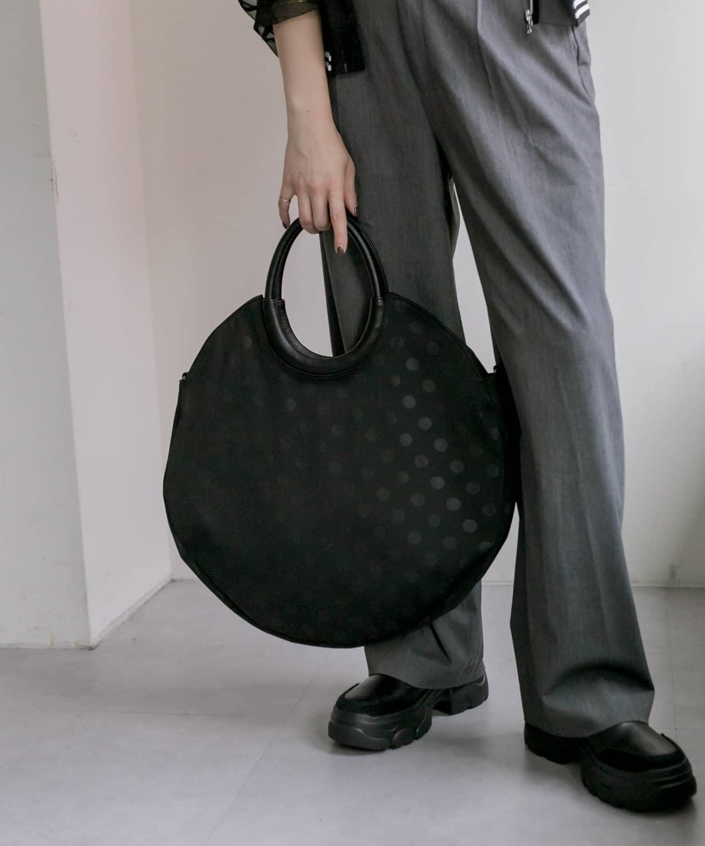 A4尺寸適用/防水/雙肩/點點圖案/復古/復刻 圓形大號手提包