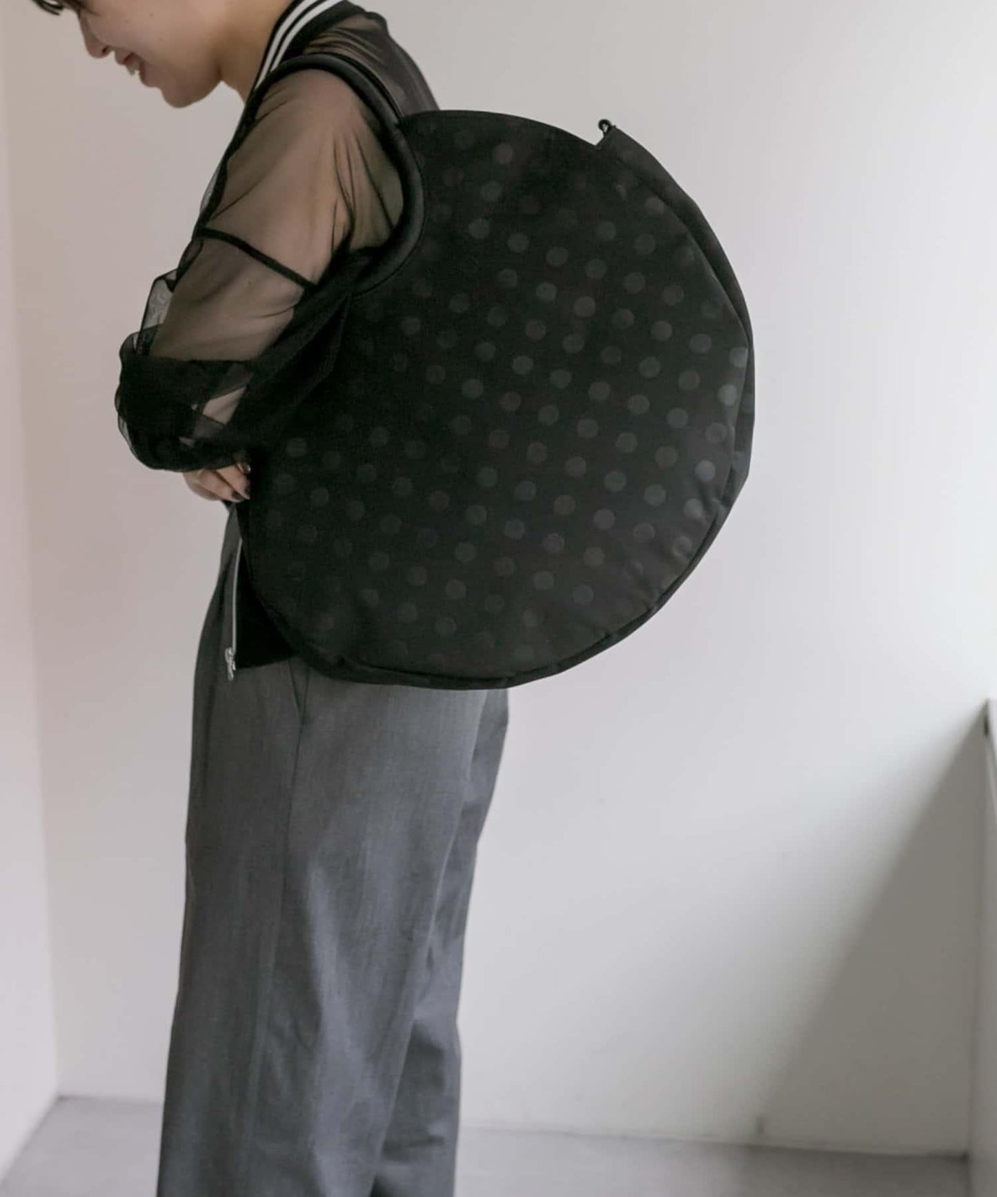 A4尺寸適用/防水/雙肩/點點圖案/復古/復刻 圓形大號手提包