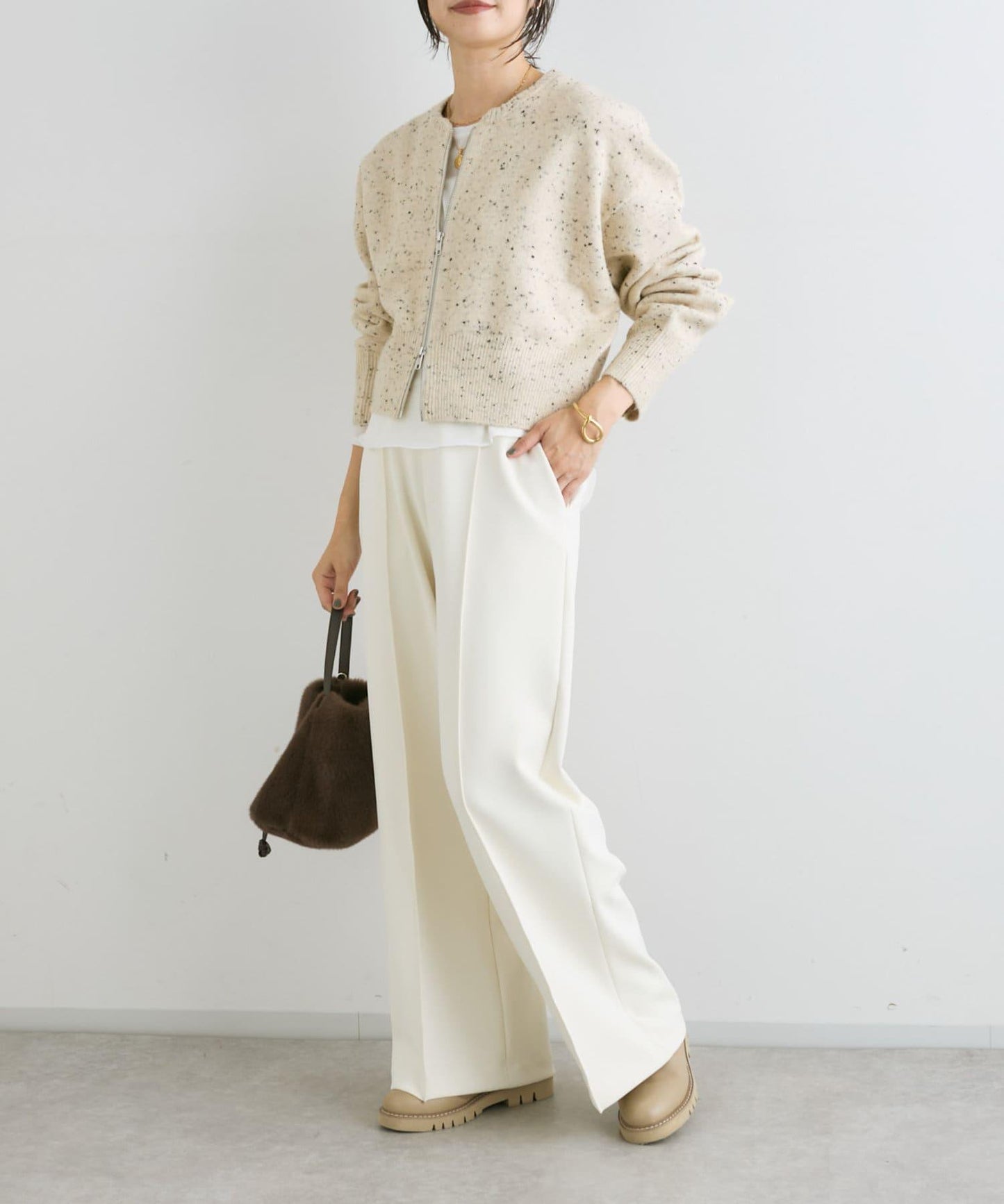 【可當開衫穿的】短款拉鍊針織衫