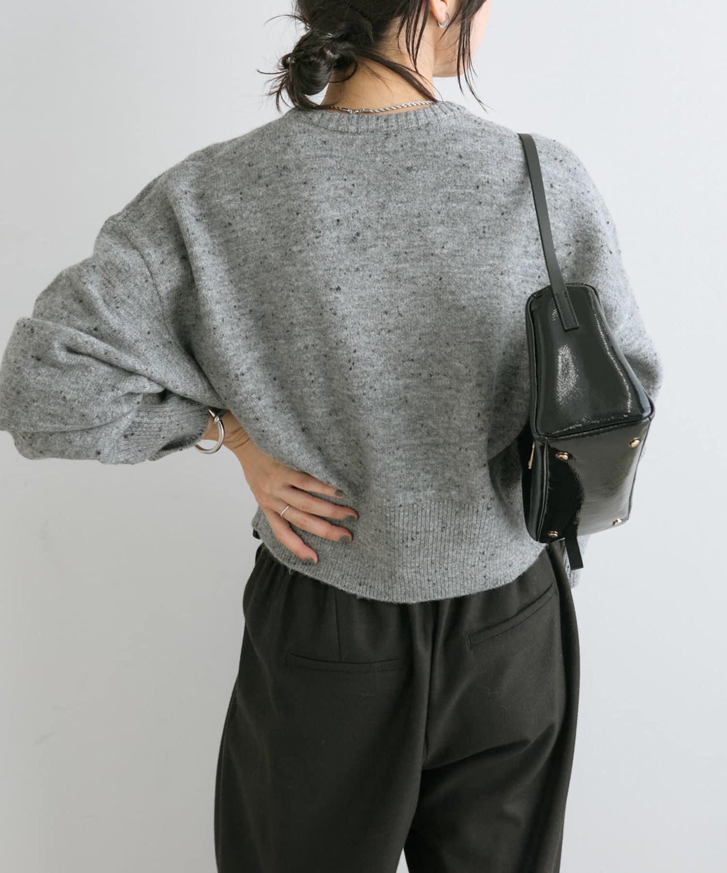 【可當開衫穿的】短款拉鍊針織衫