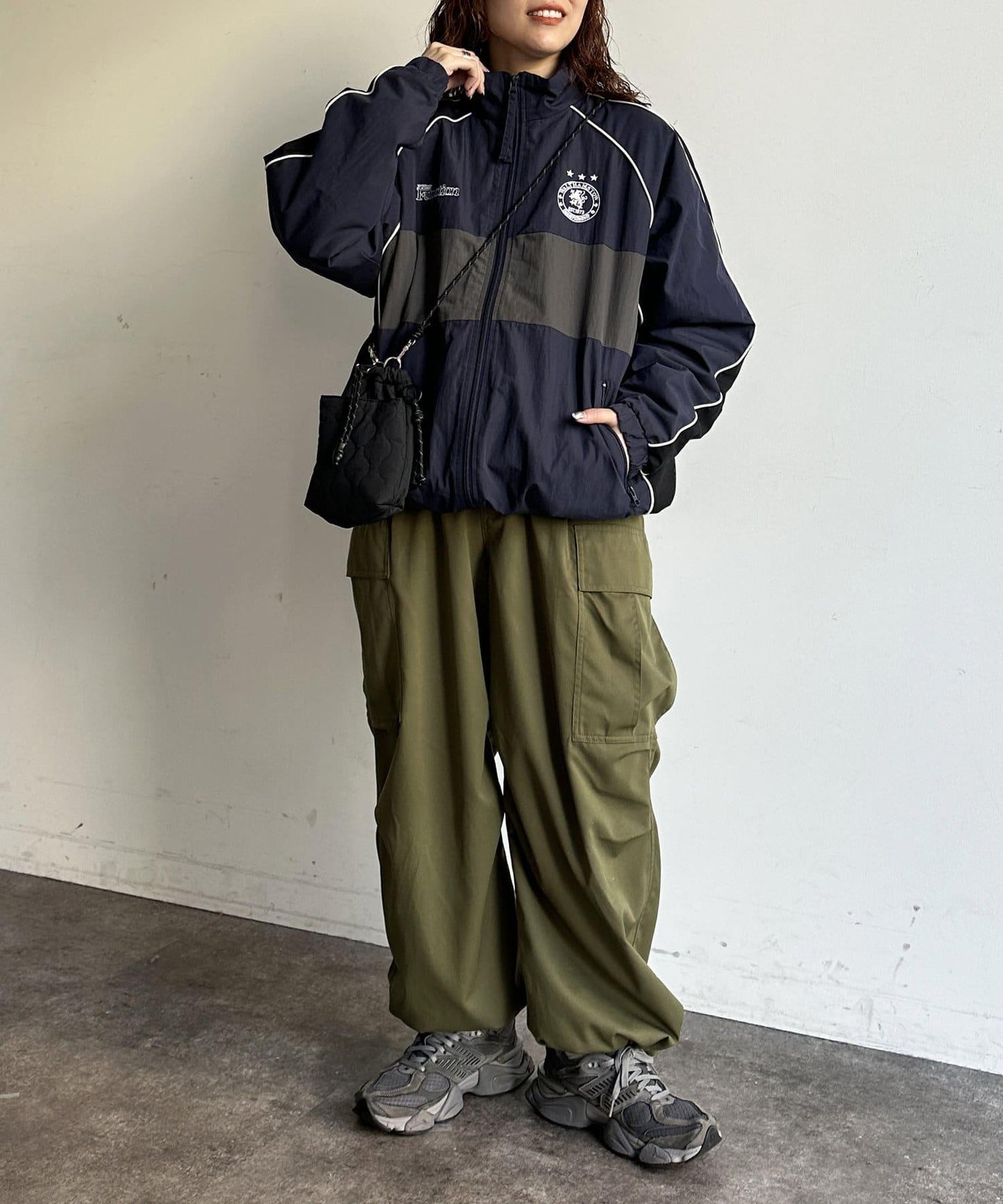 中絨配色運動夾克