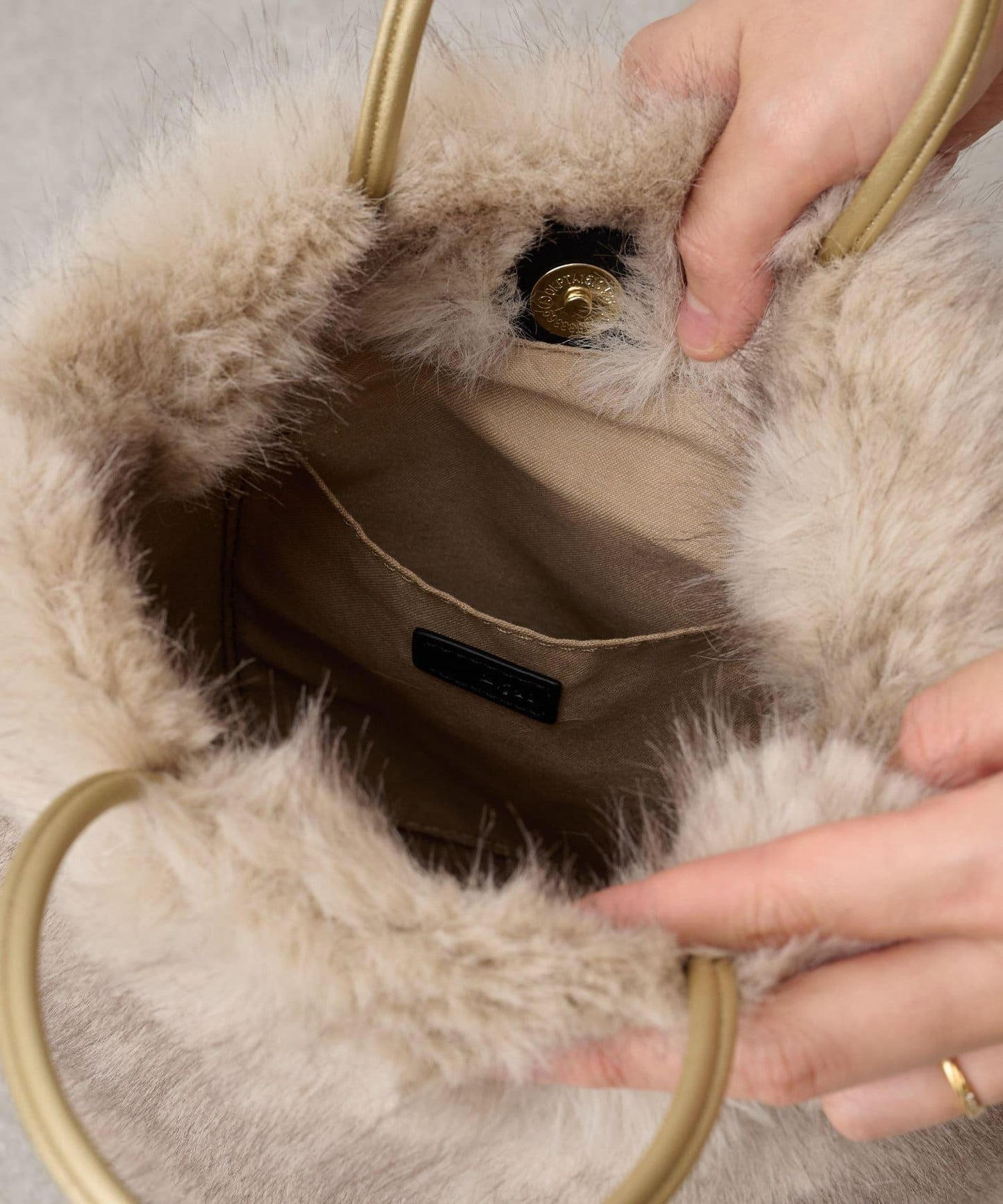 人造毛雙肩手提袋