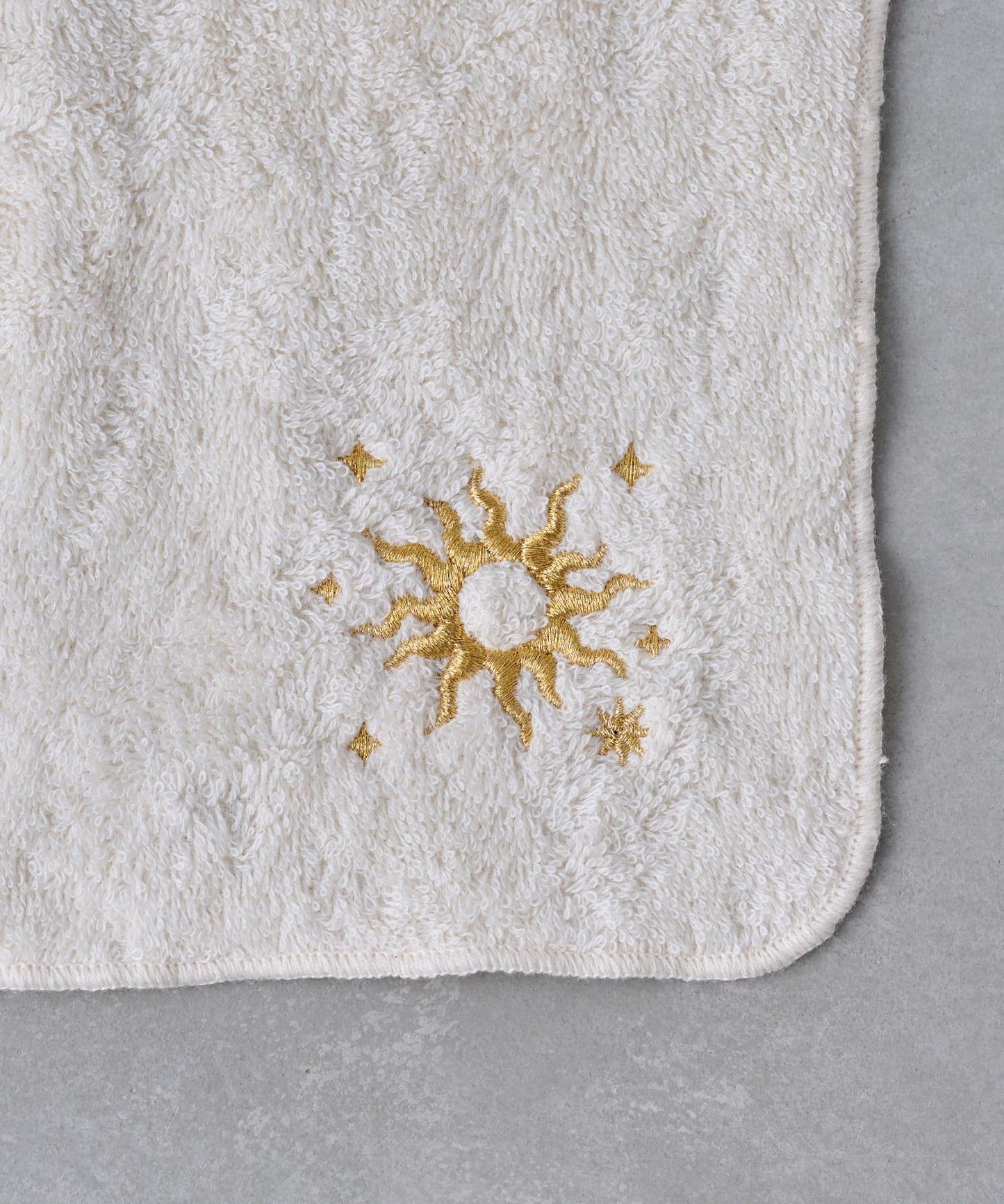 太陽和月亮 刺繡毛巾手帕