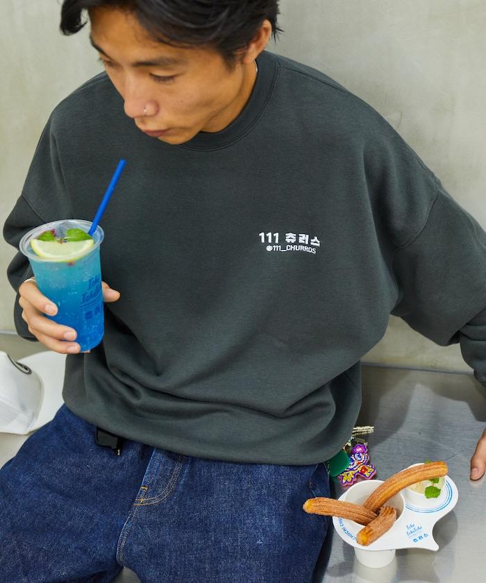 111根麵包條×FREAK'S STORE 大尺寸 後背印花 圓領衛衣