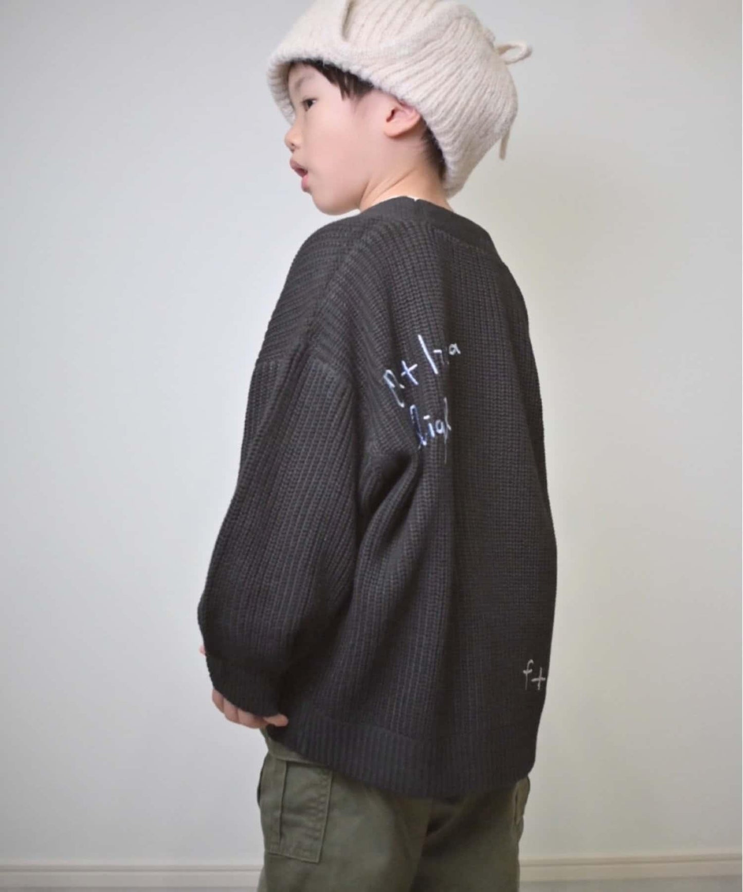 【兒童】點綴刺繡針織開衫