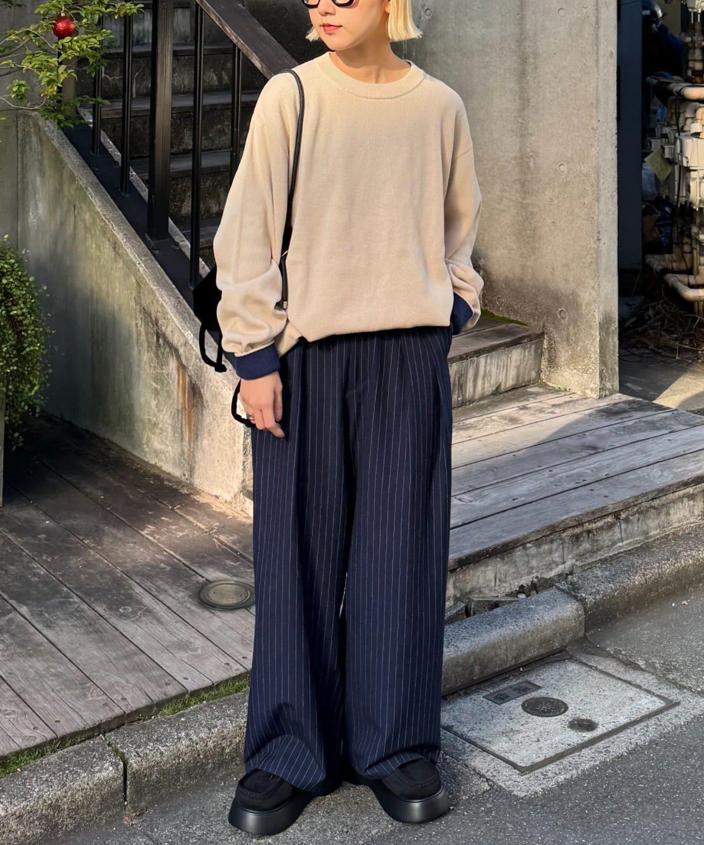 寬鬆剪裁圓領T恤款針織衫