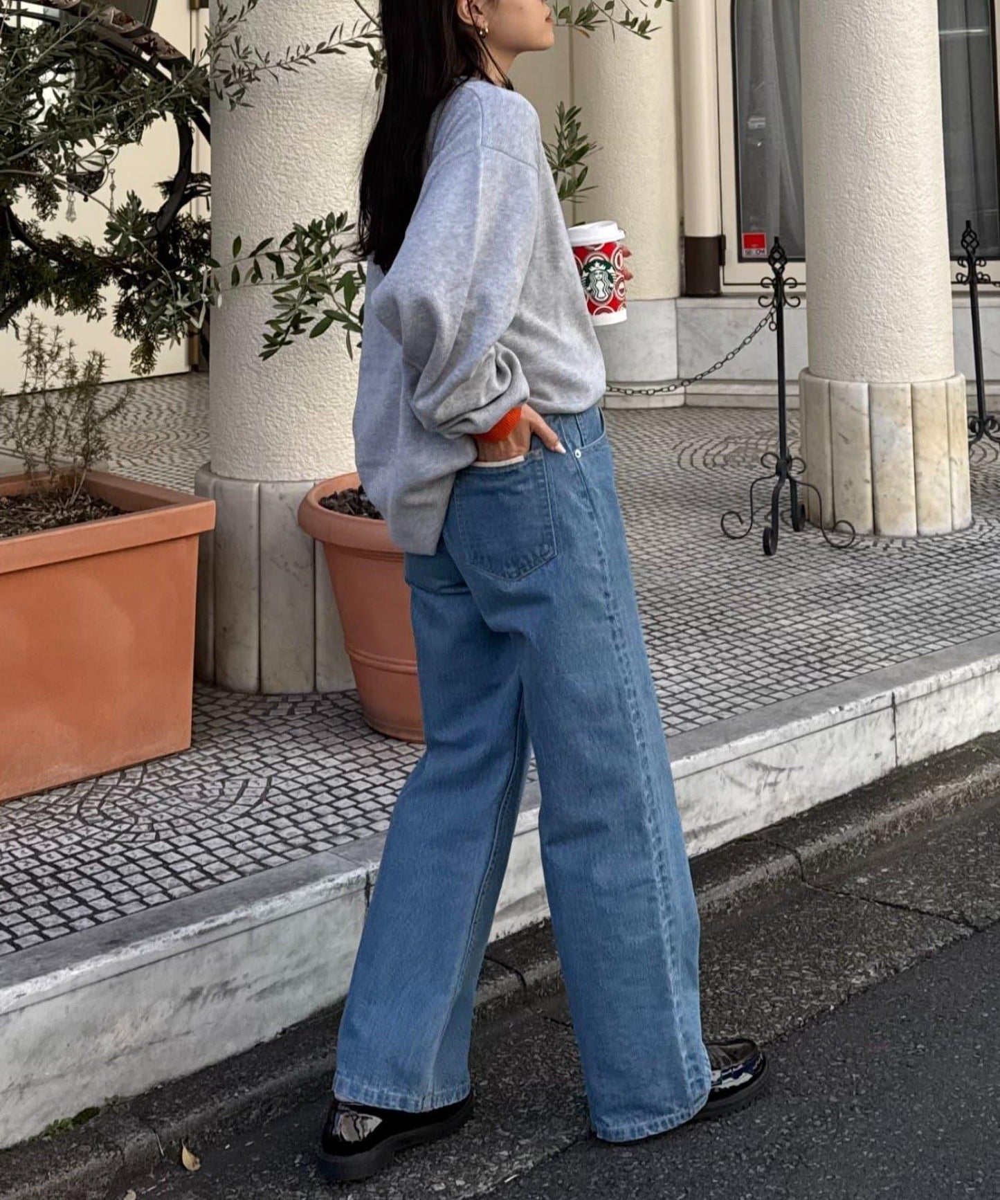 寬鬆剪裁圓領T恤款針織衫