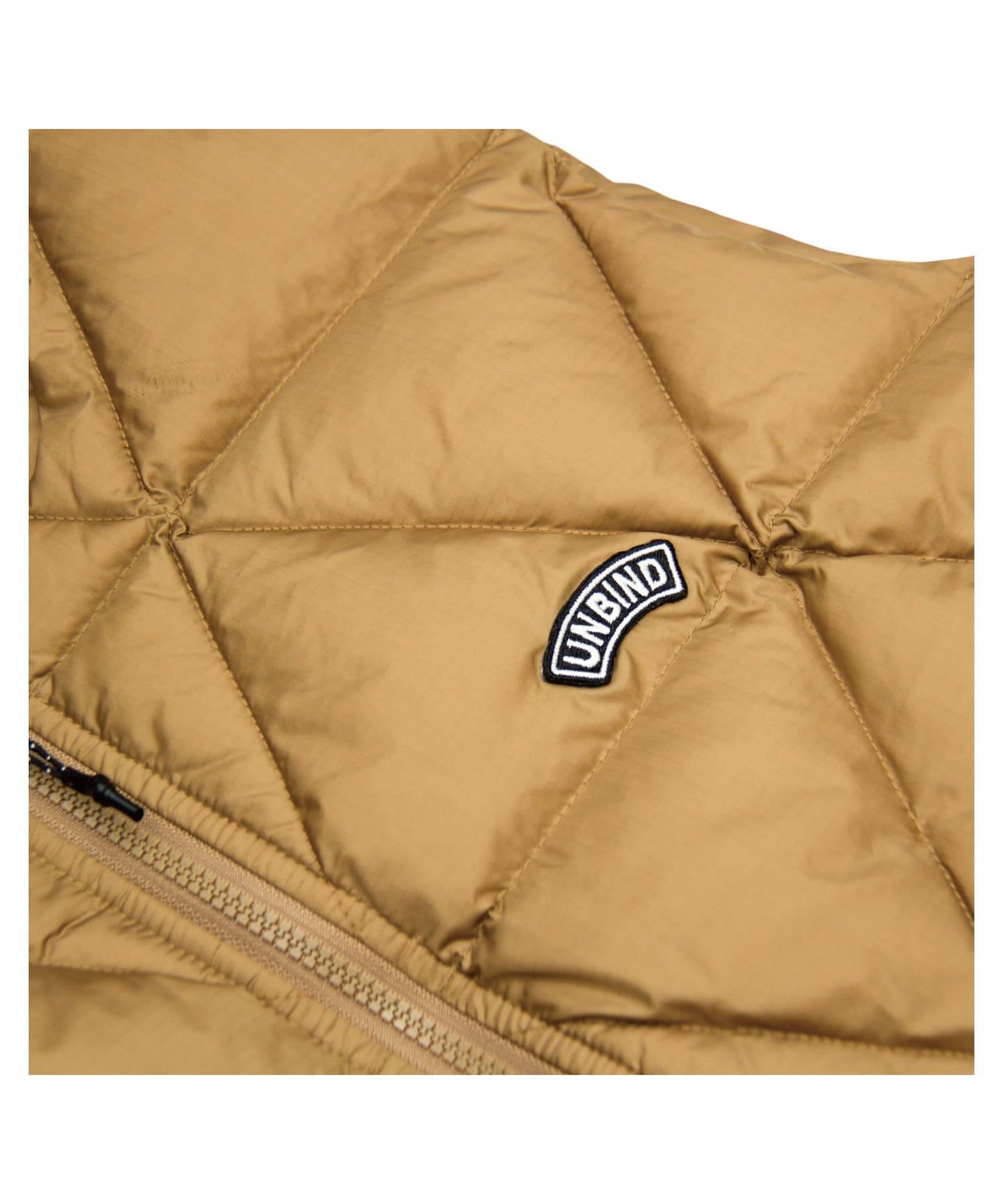 【解綁】三角形羽絨背心