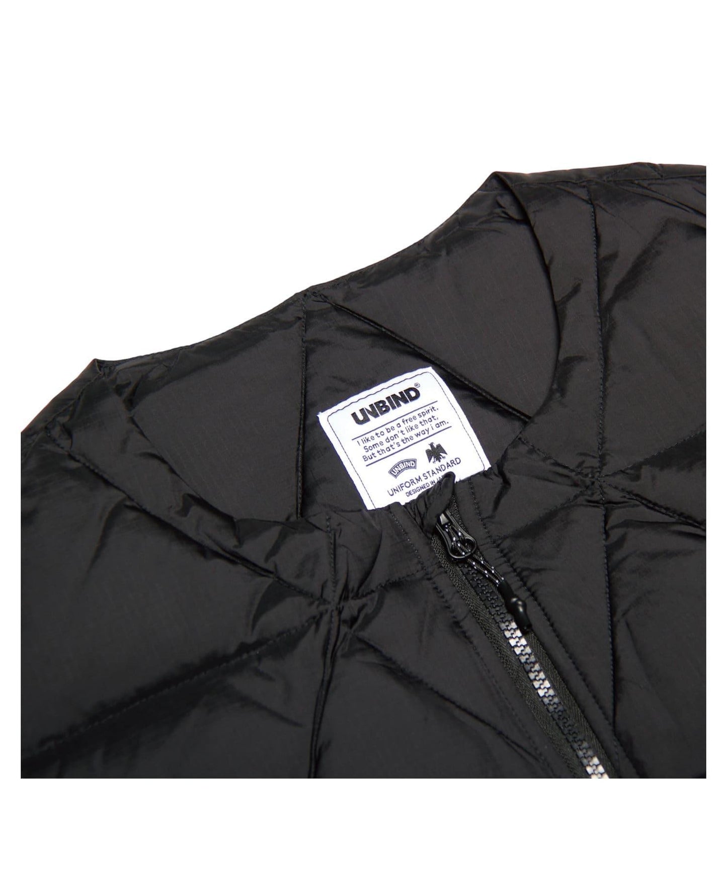 【解綁】三角形羽絨背心