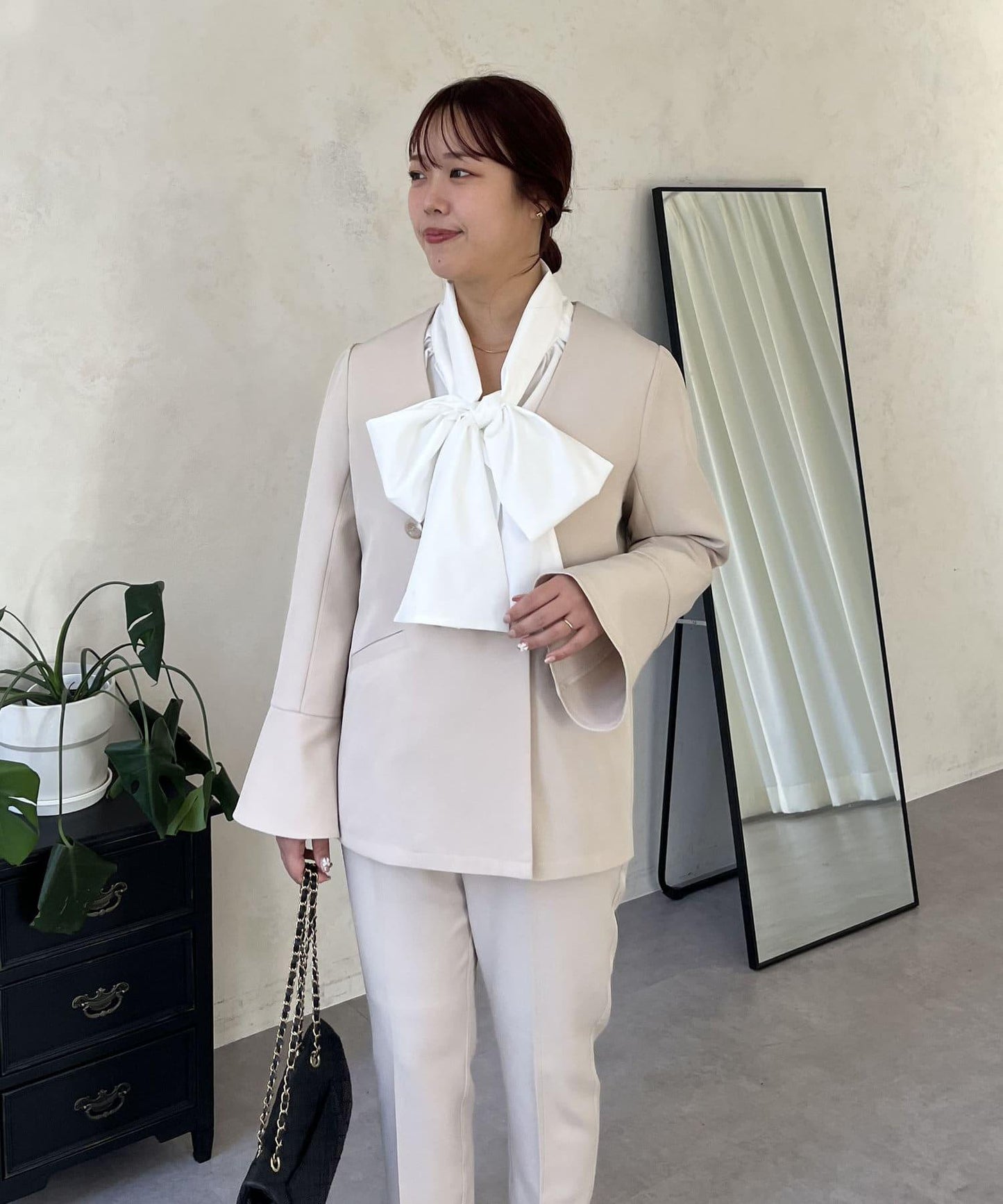 【媽媽監修!禮服單品】雙排扣喇叭袖V領夾克