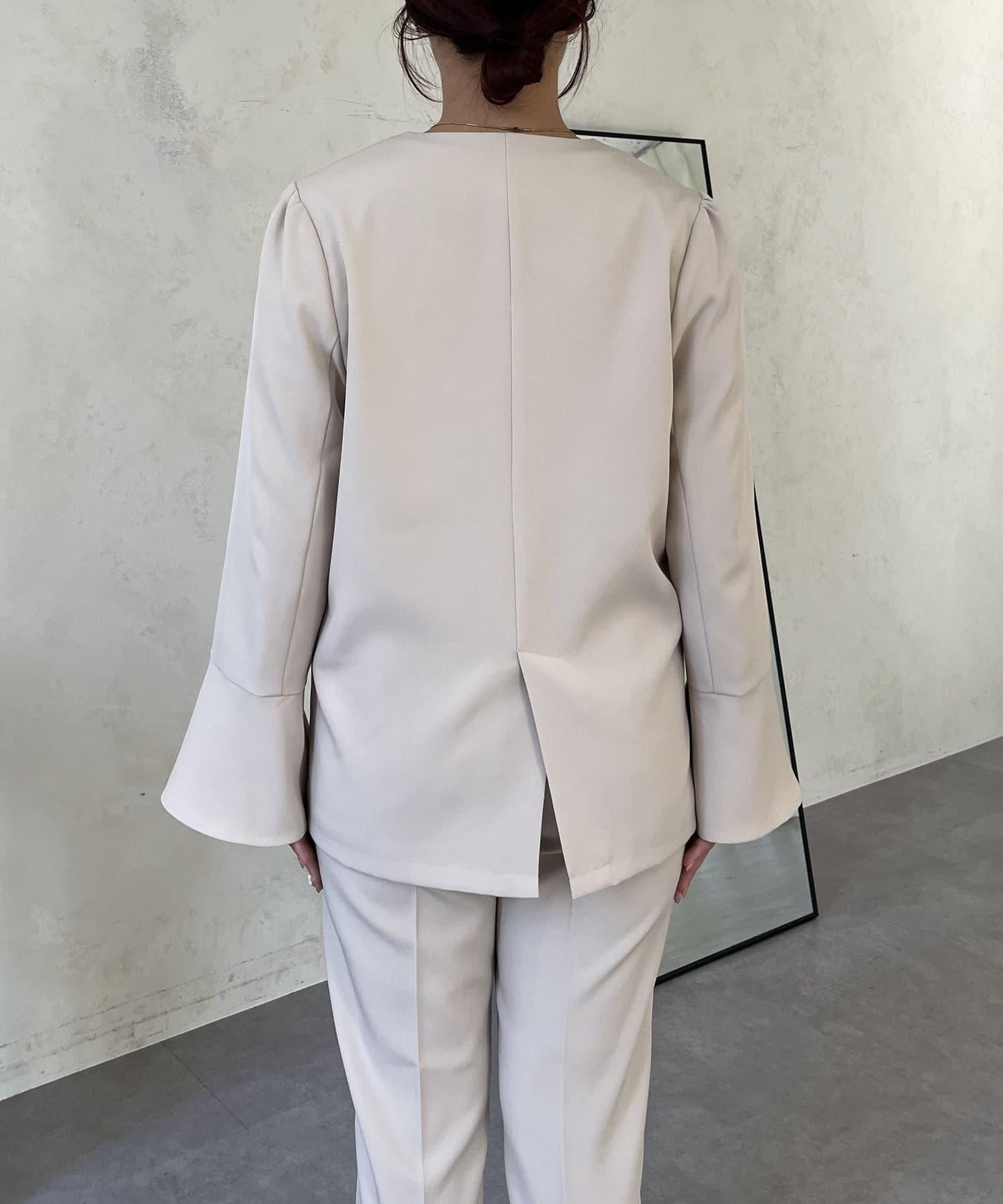 【媽媽監修!禮服單品】雙排扣喇叭袖V領夾克