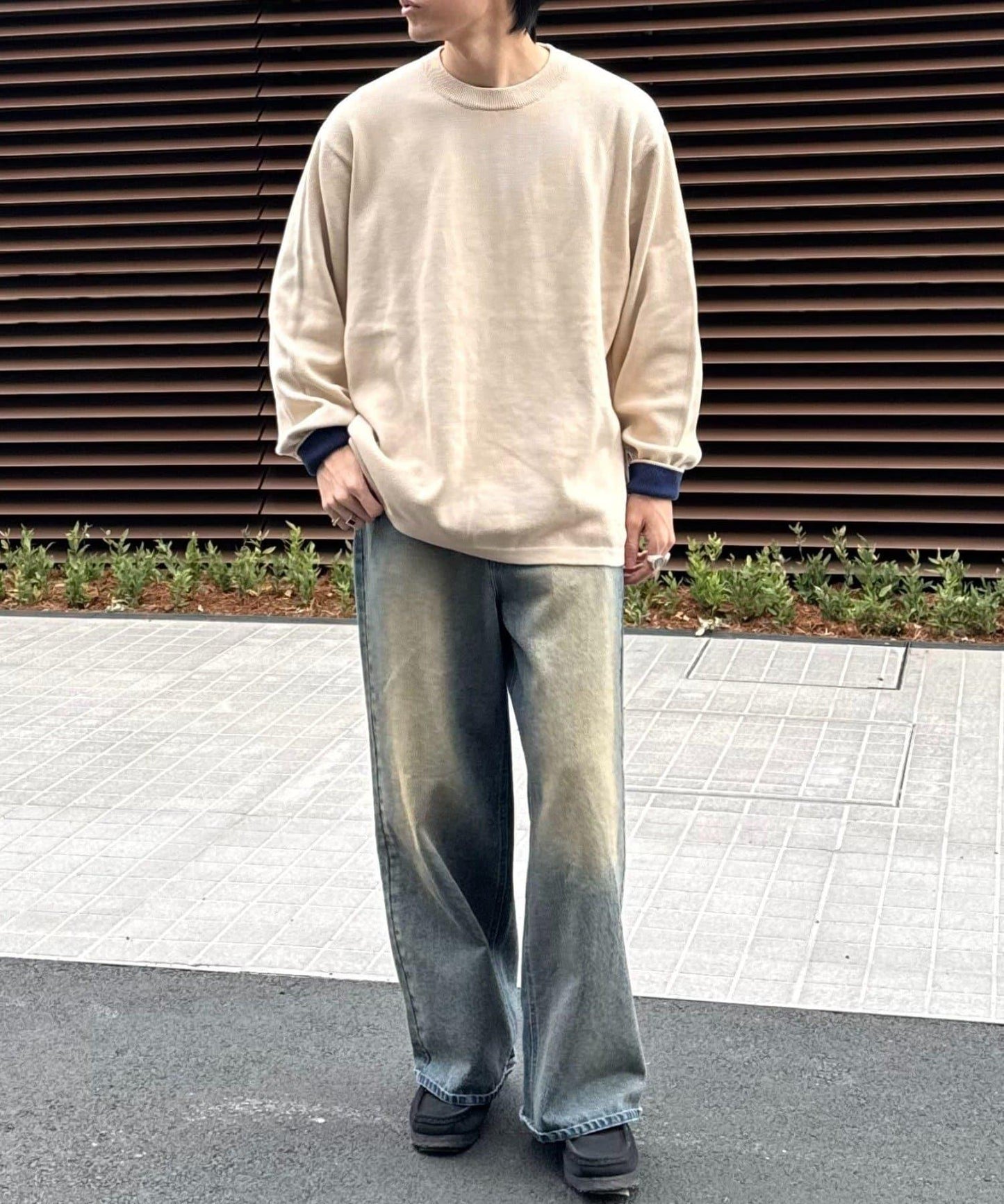 寬鬆剪裁圓領T恤款針織衫