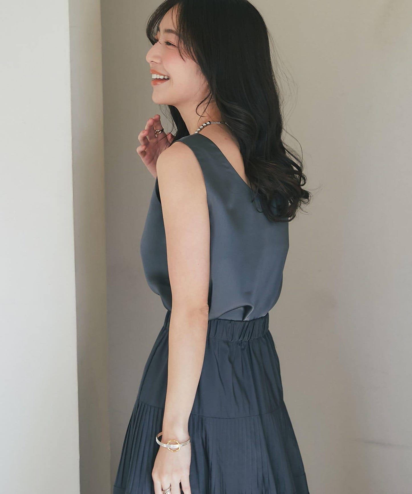 【miki監修・新色登場・名品】緞面兩穿背心