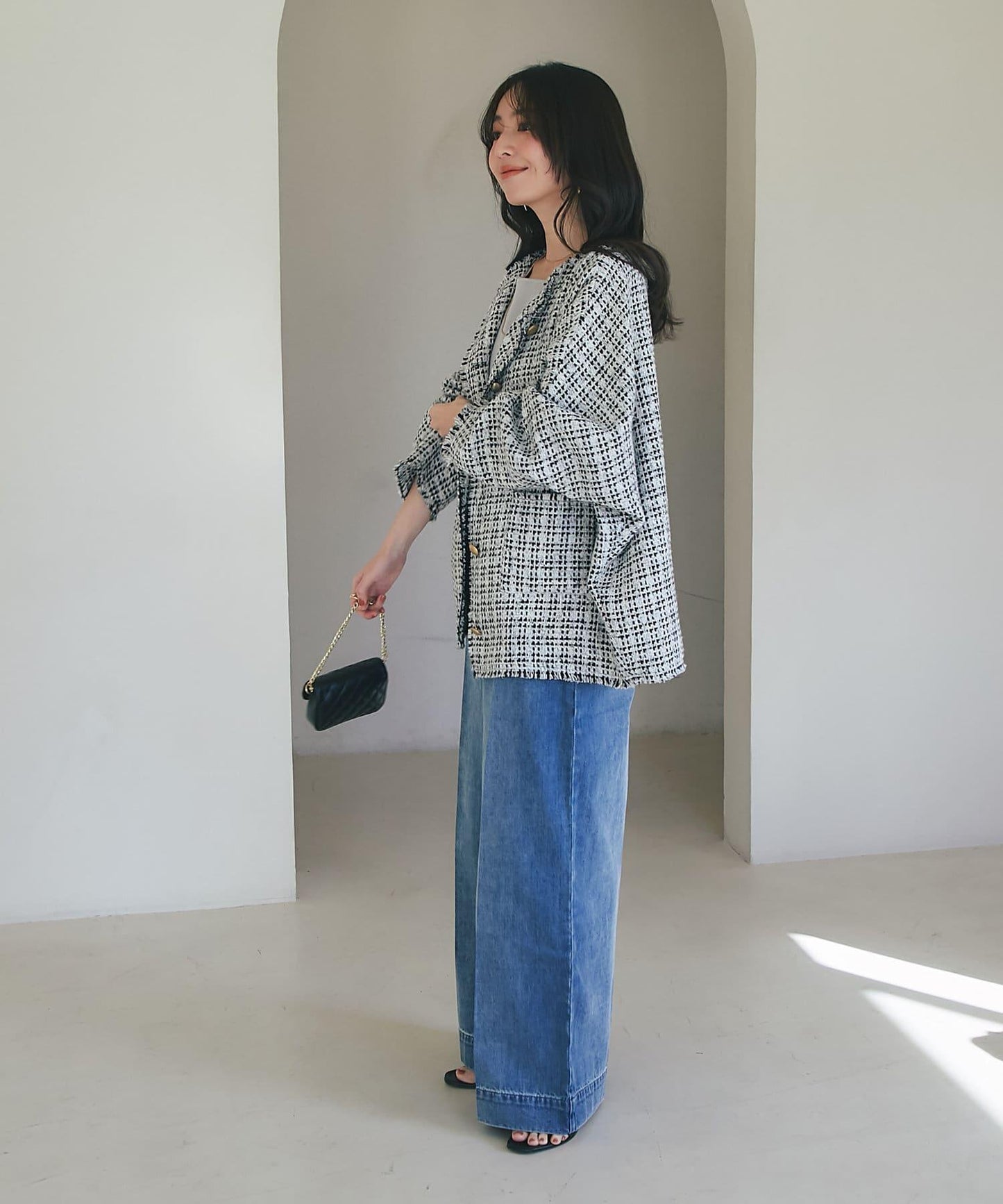 後背係扣裝寬鬆牛仔褲