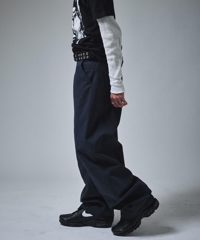 寬鬆剪裁工裝褲