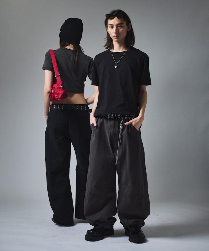 寬鬆剪裁工裝褲